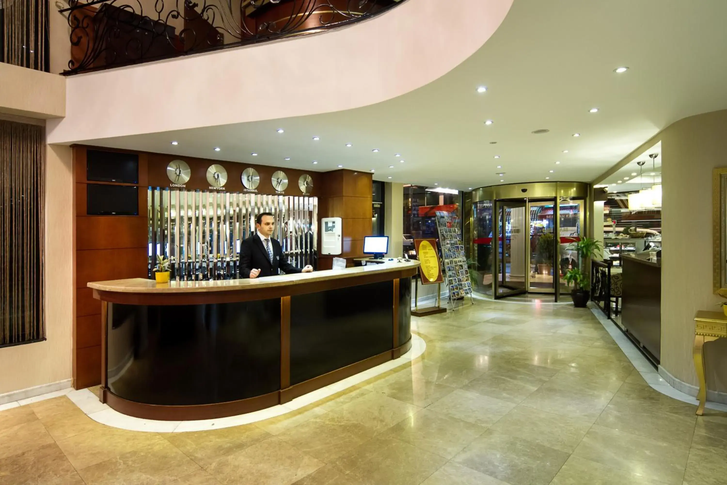 Lobby or reception, Lobby/Reception in Black Bird Hotel