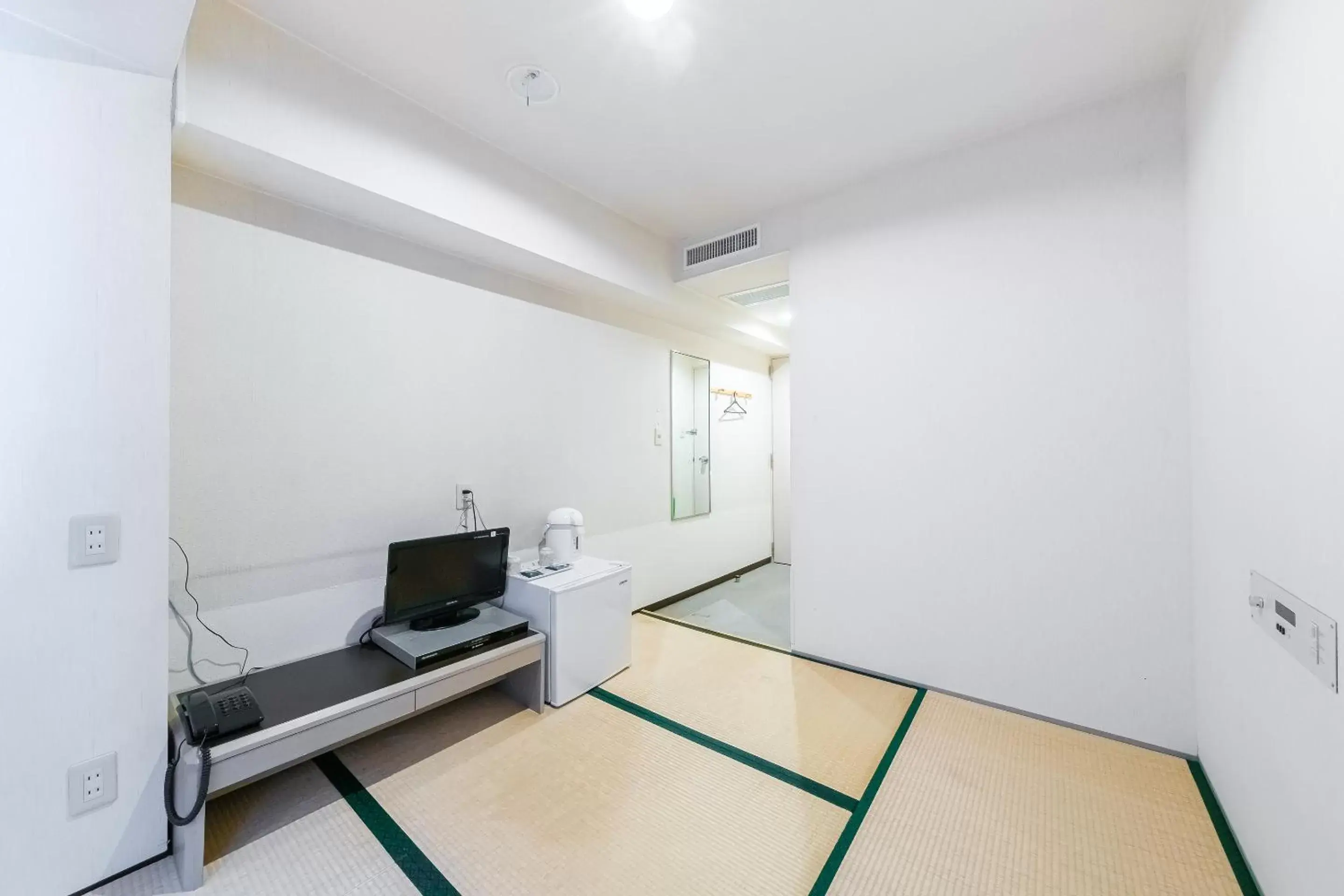 TV/Entertainment Center in Tabist Annex Hotel Tetora Hakodate