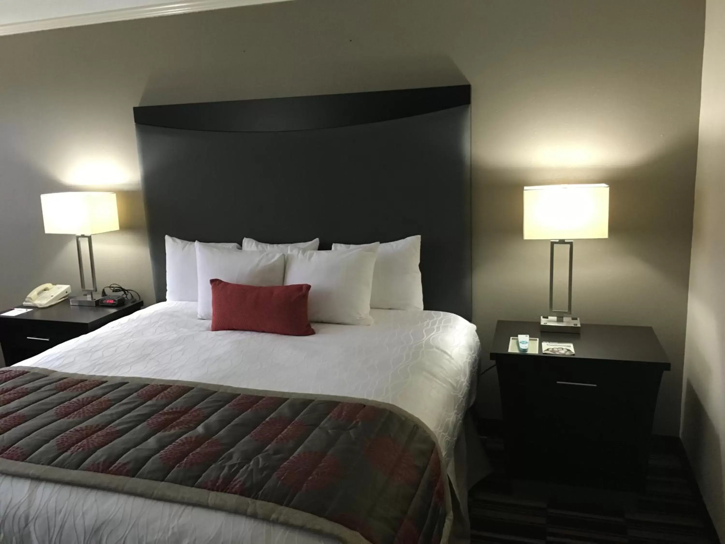 Bed in Ramada Plaza by Wyndham Charlotte South End Airport