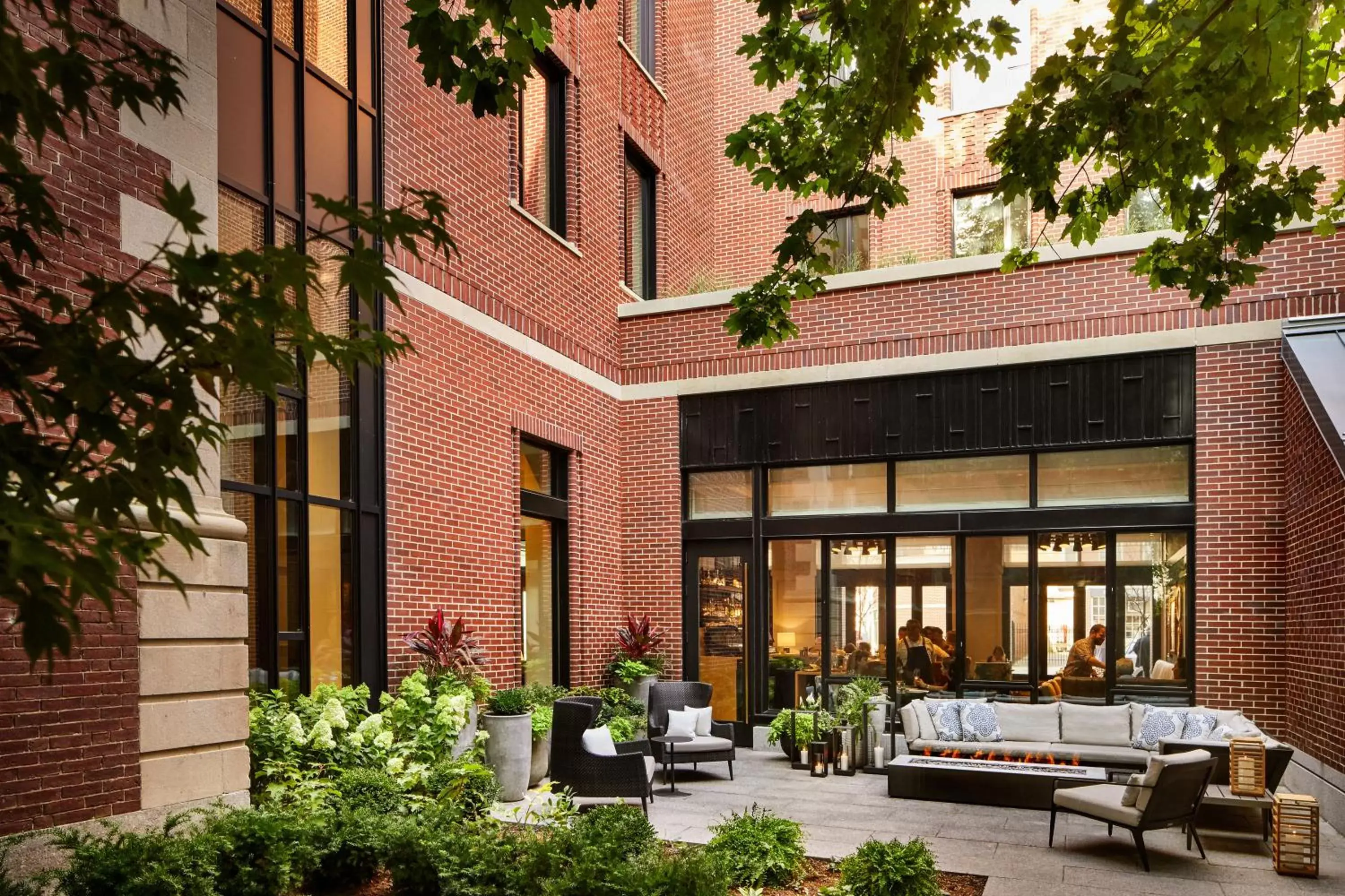 Garden, Restaurant/Places to Eat in The Whitney Hotel Boston