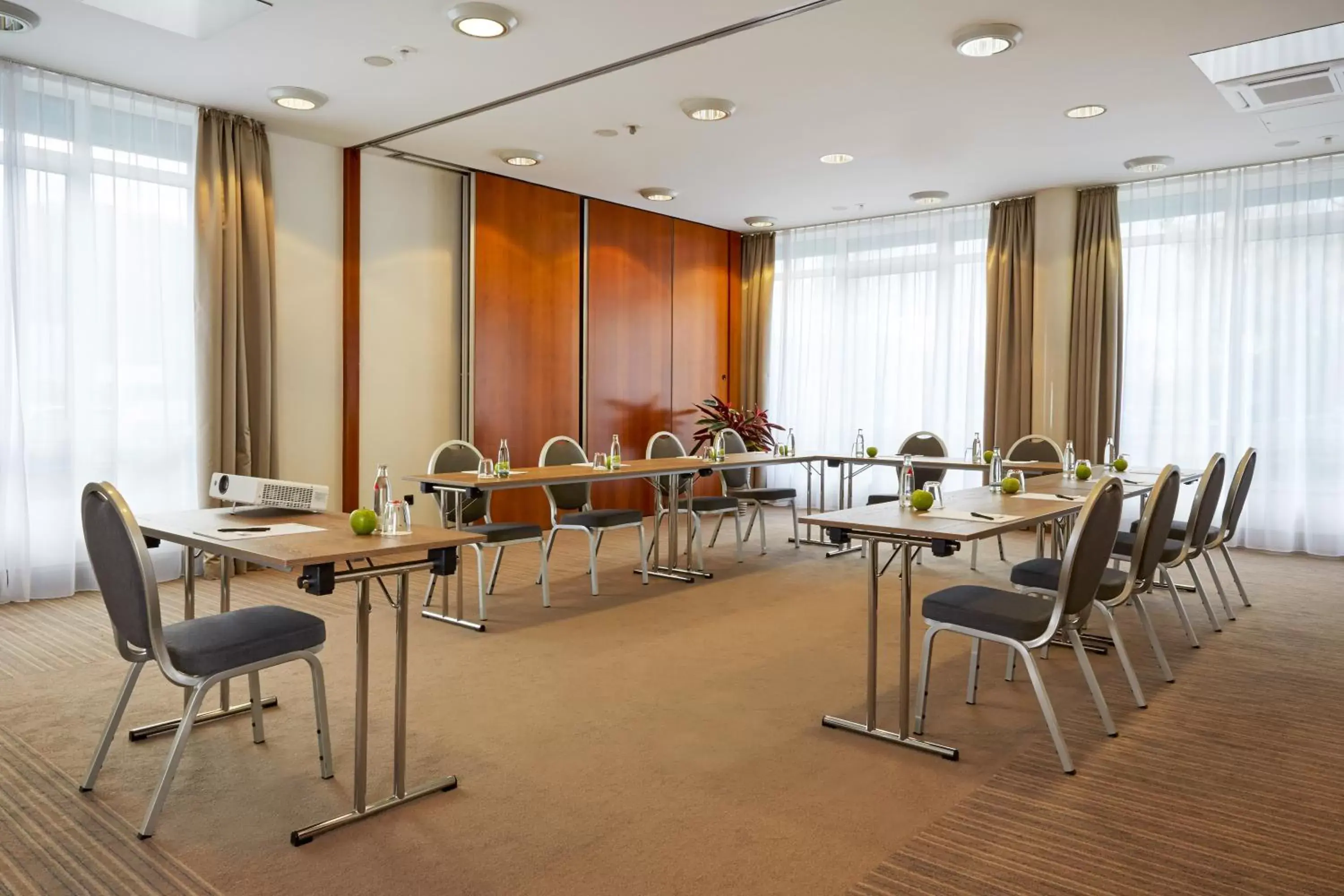 Banquet/Function facilities in H+ Hotel Stuttgart Herrenberg