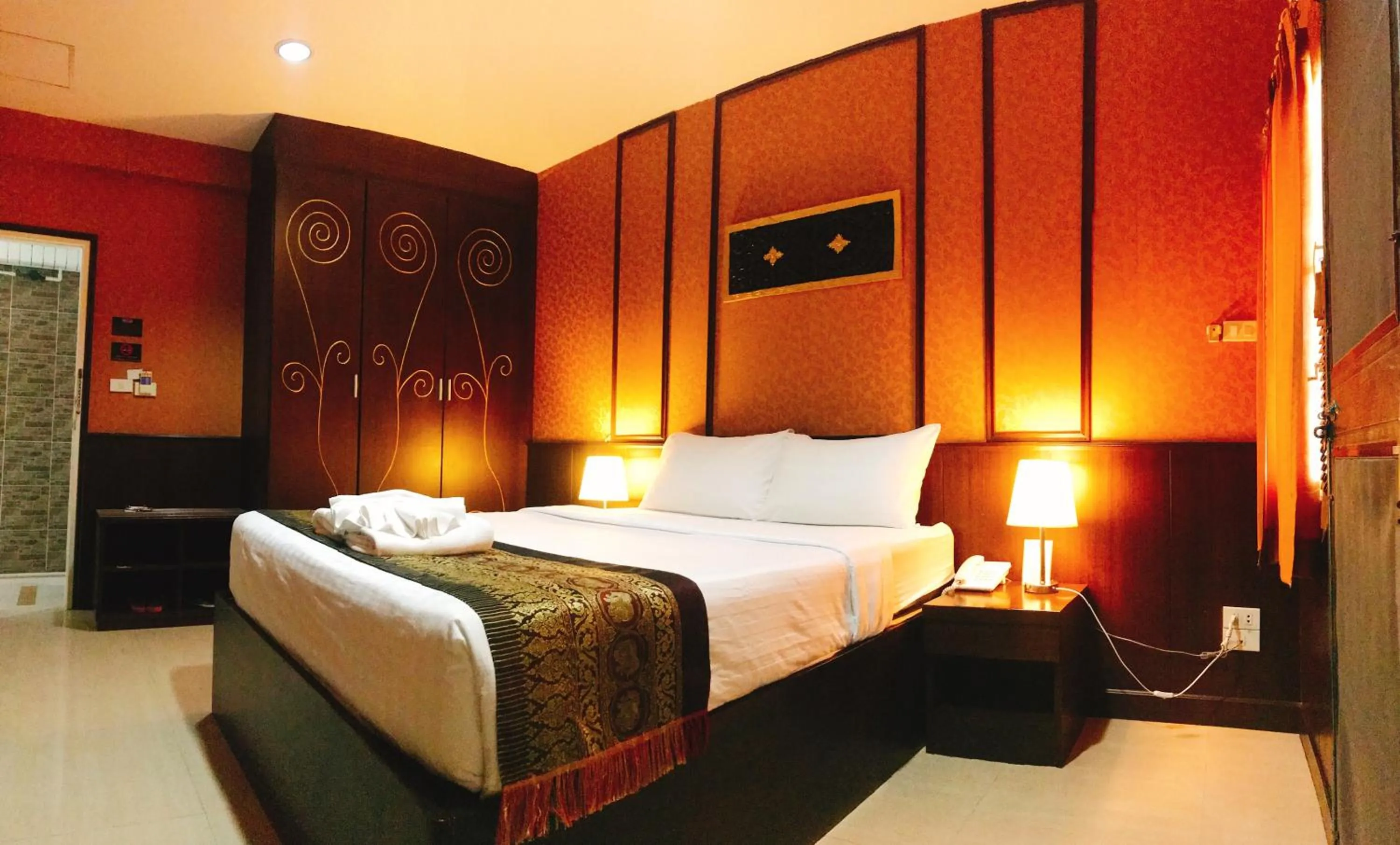 Bed in Orchid Resort