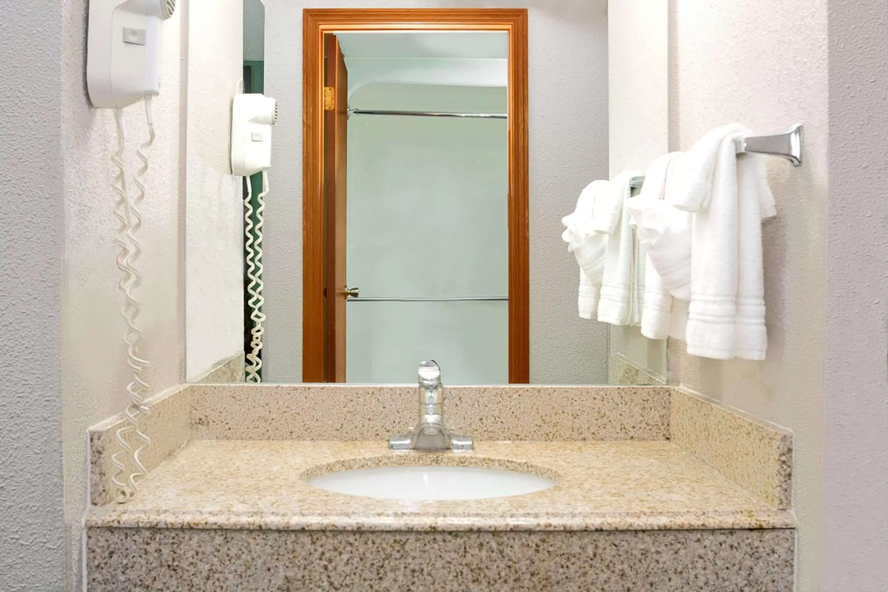 On site in Super 8 by Wyndham Denver Stapleton On site in Super 8 by Wyndham Denver Stapleton