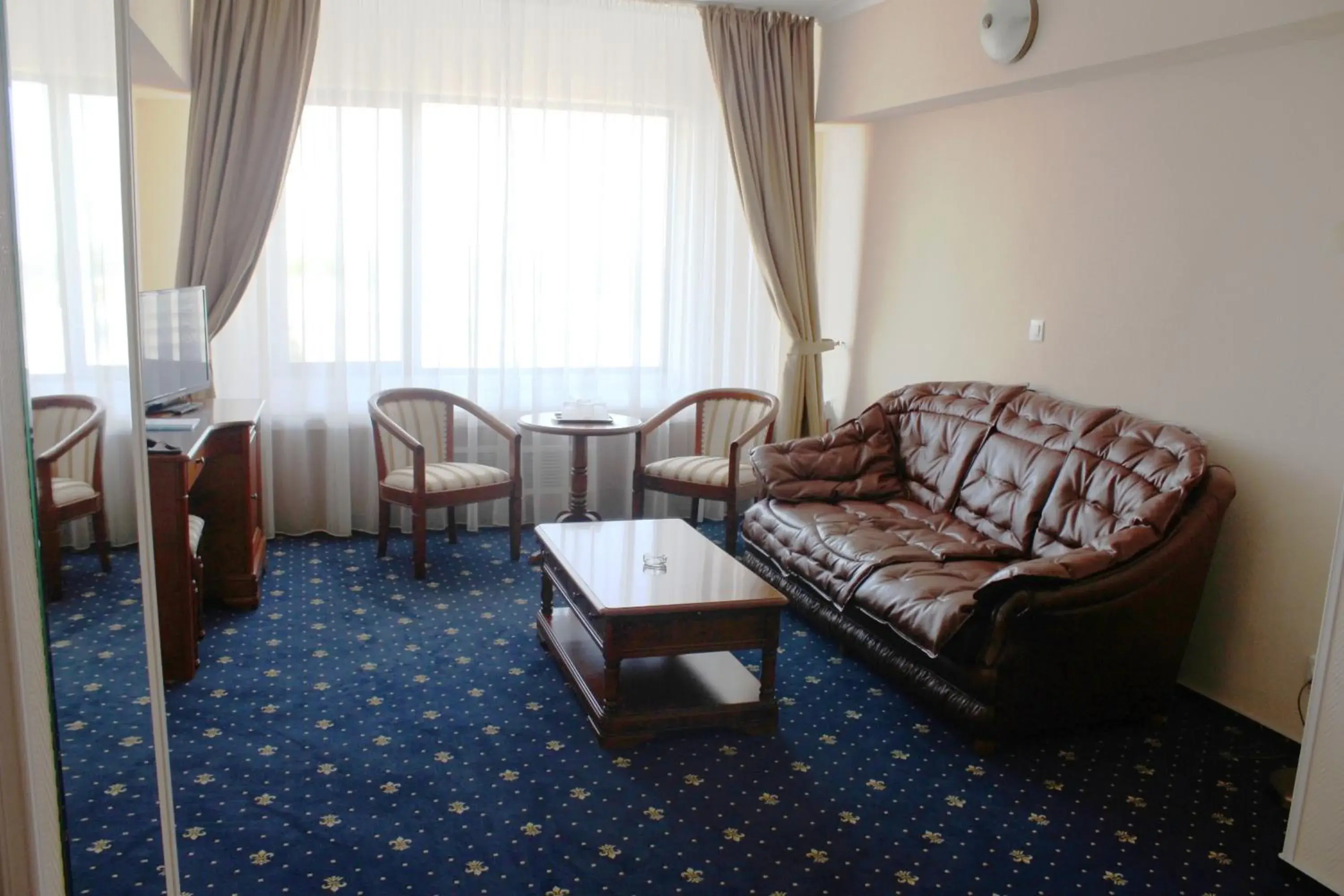 Living room, Seating Area in Hotel Traian