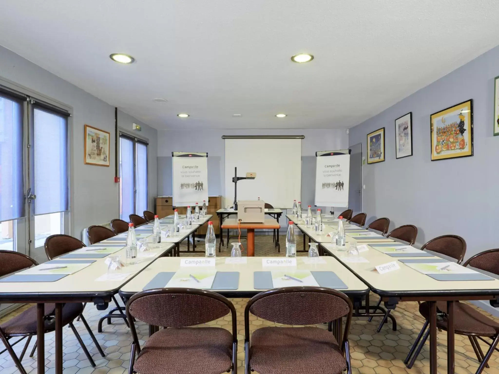 Meeting/conference room in Kyriad Direct Epinal