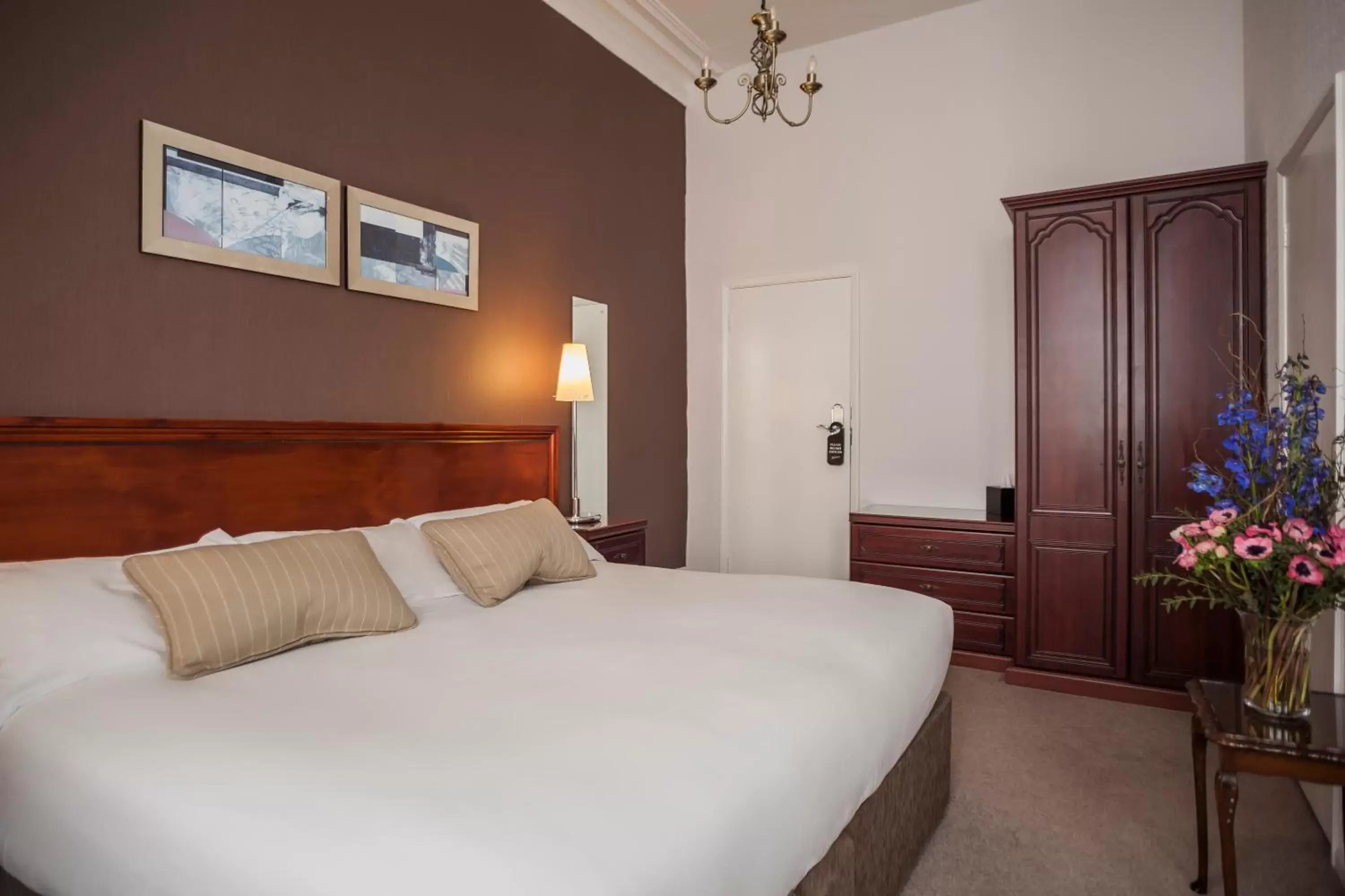 Bed in Devonshire Park Hotel Bed in Devonshire Park Hotel