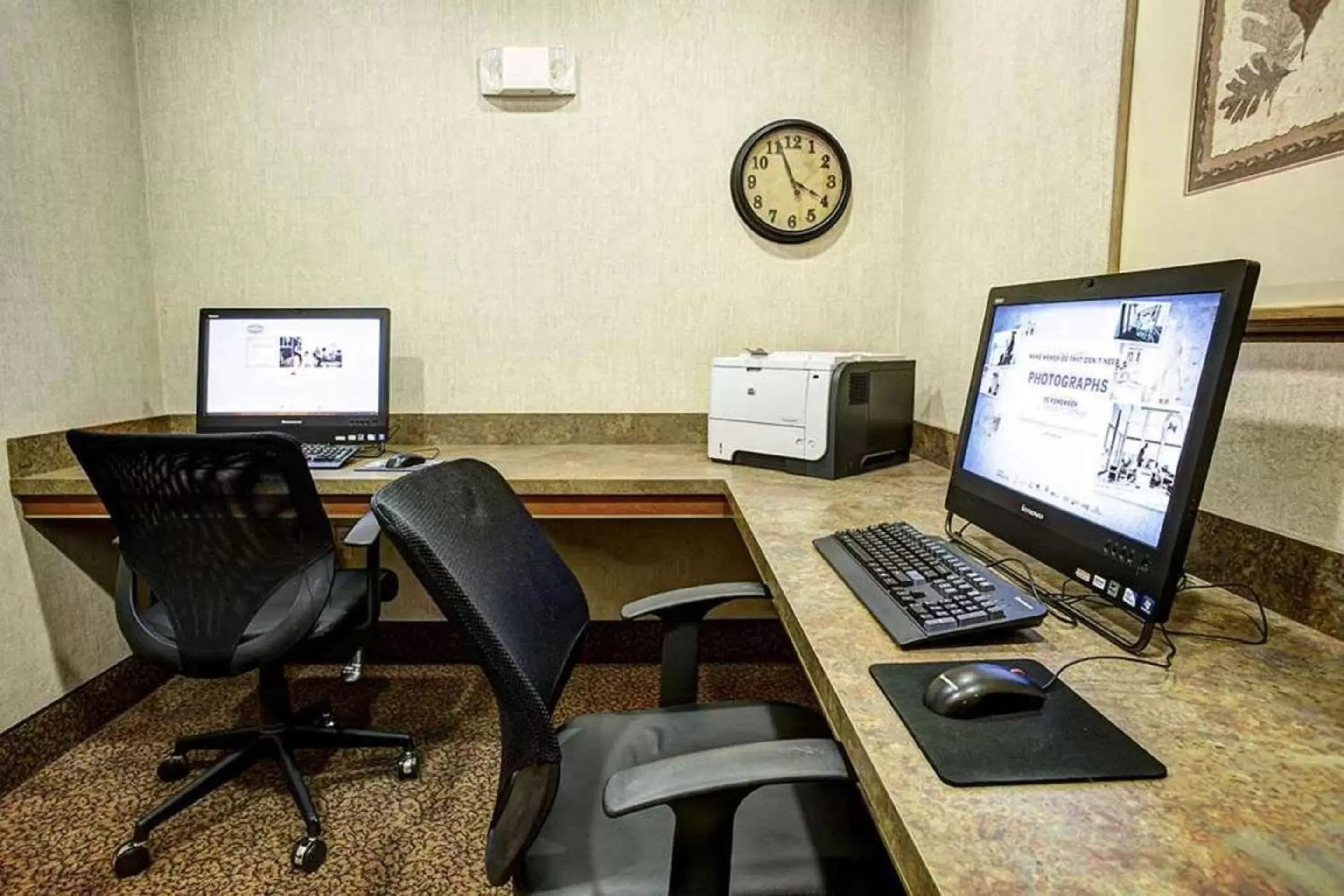 Business facilities, Business Area/Conference Room in Comfort Inn & Suites Rapid City near Mt Rushmore