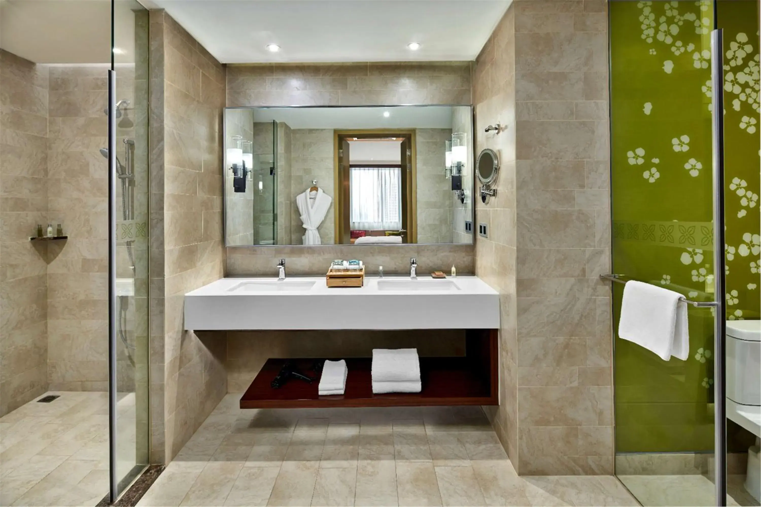 Bathroom in Hilton Garden Inn Foshan