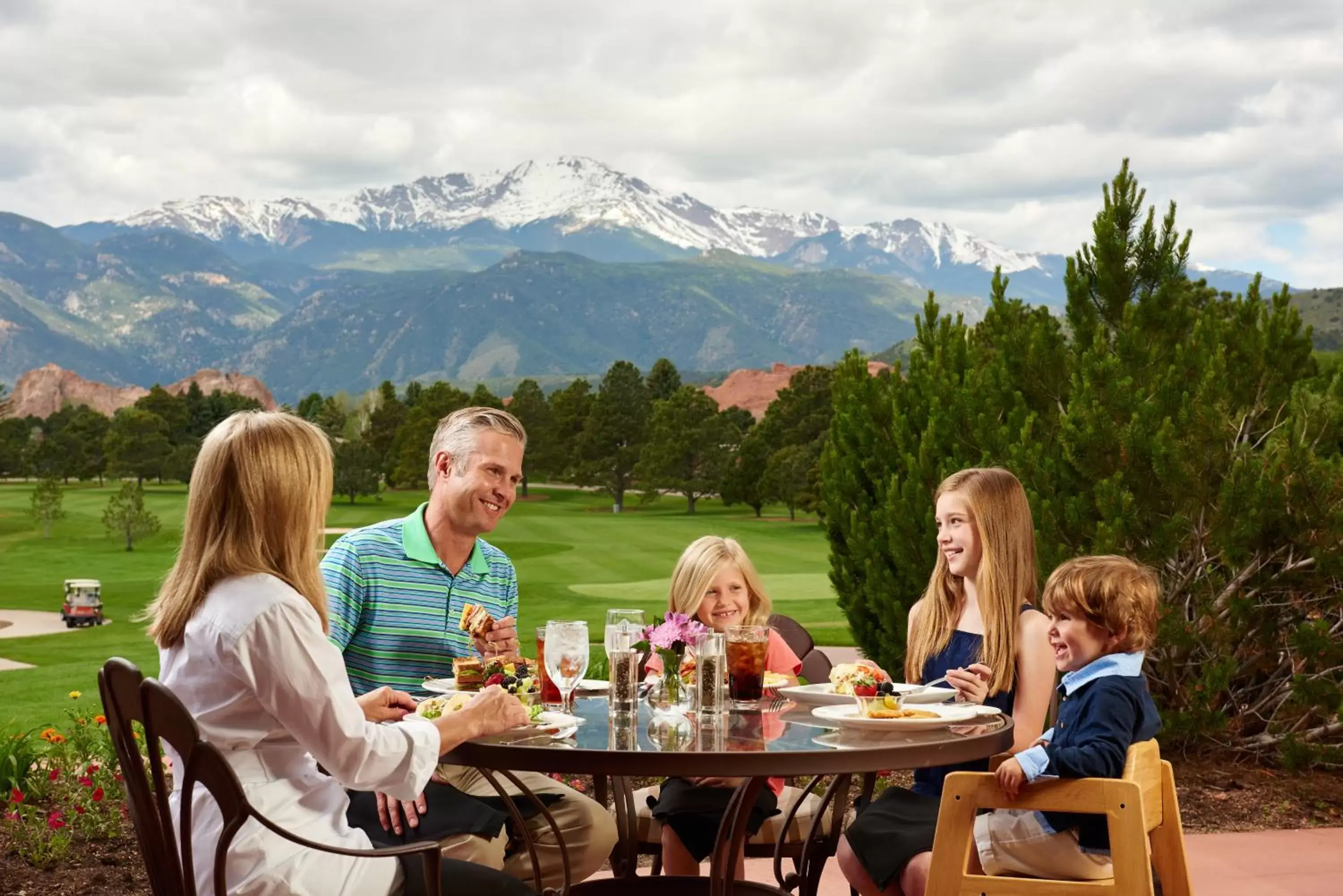 Family in Garden of the Gods Club & Resort