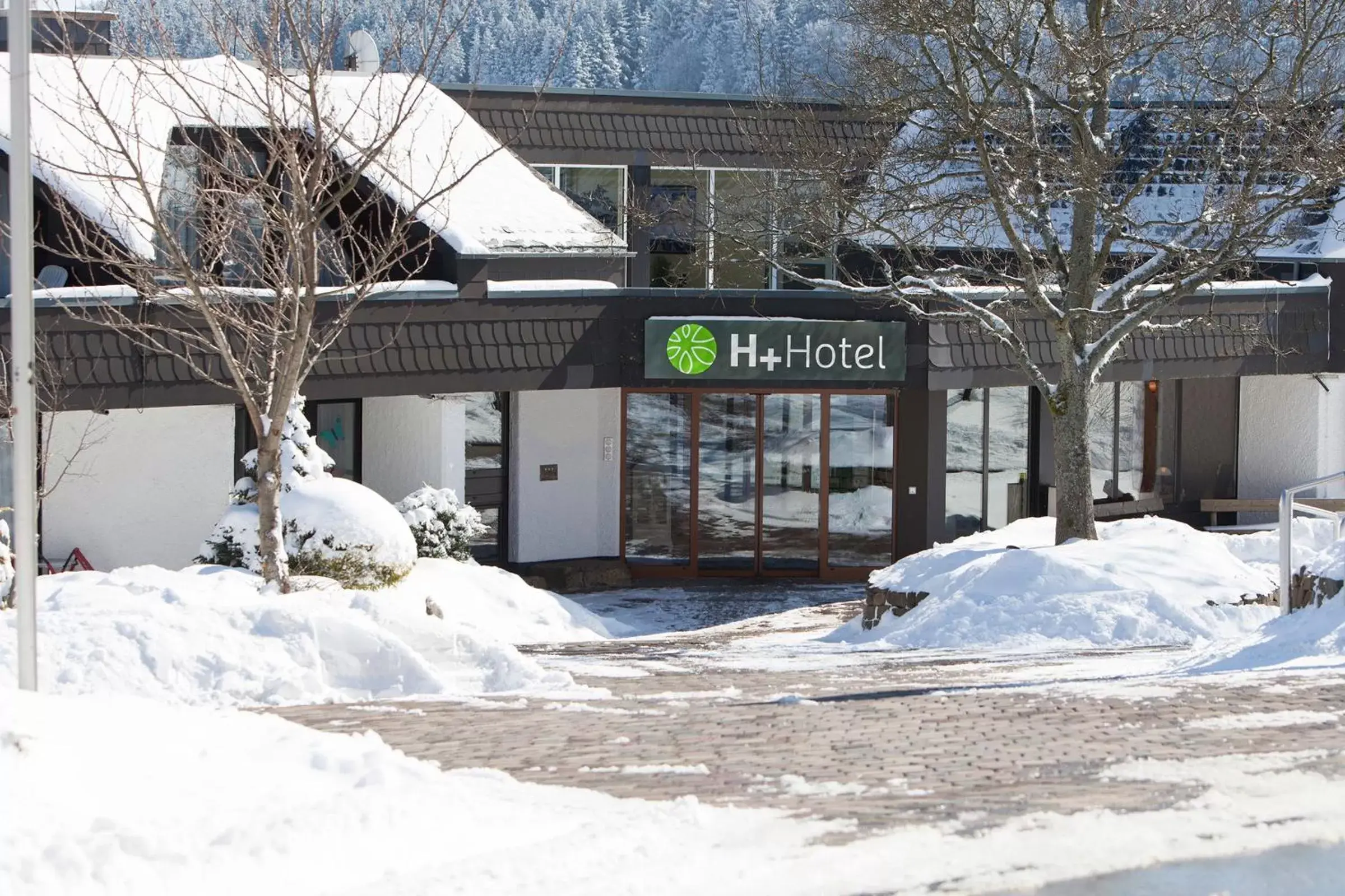 Facade/entrance in H+ Hotel Willingen