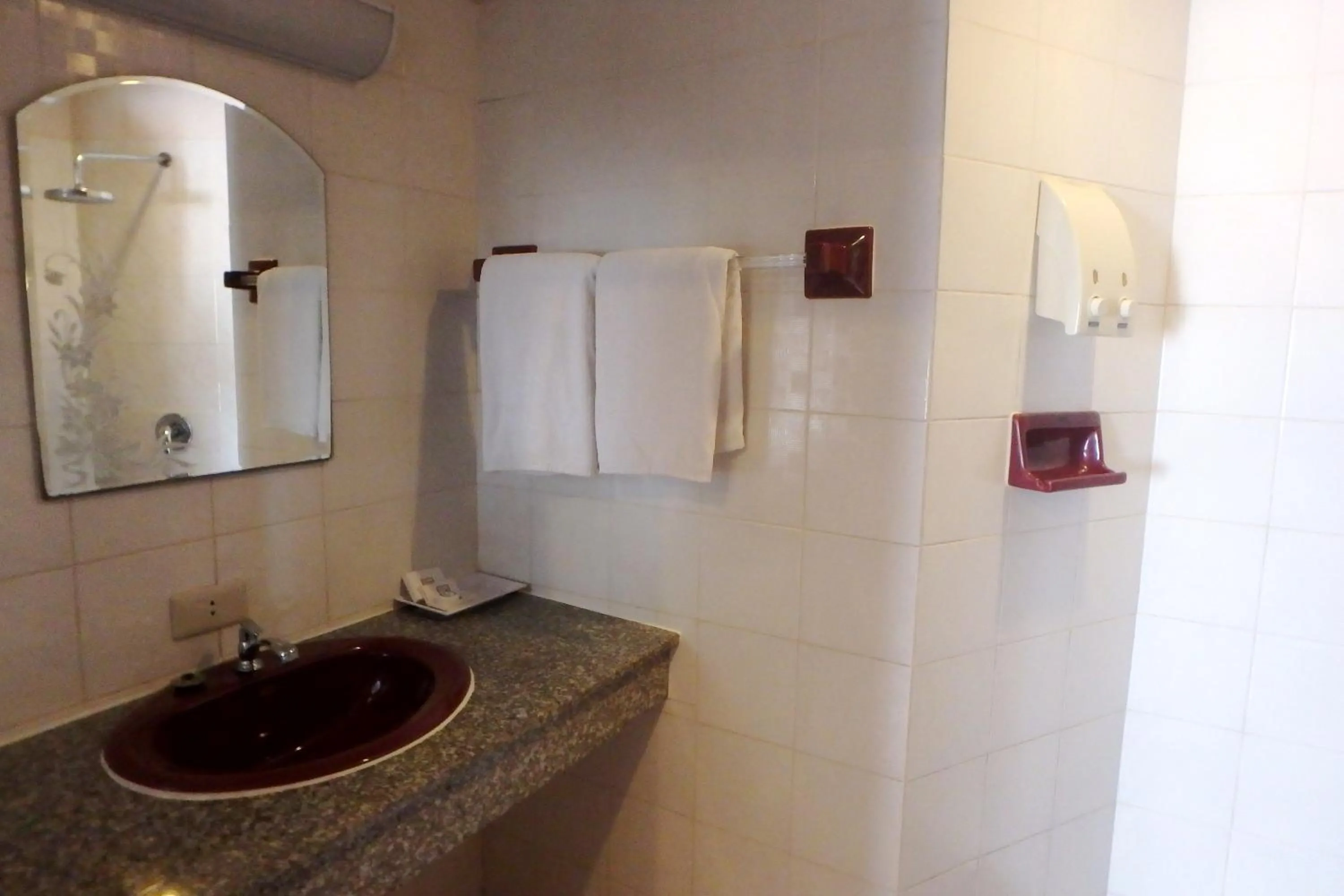 Bathroom in Karon Cafe Inn