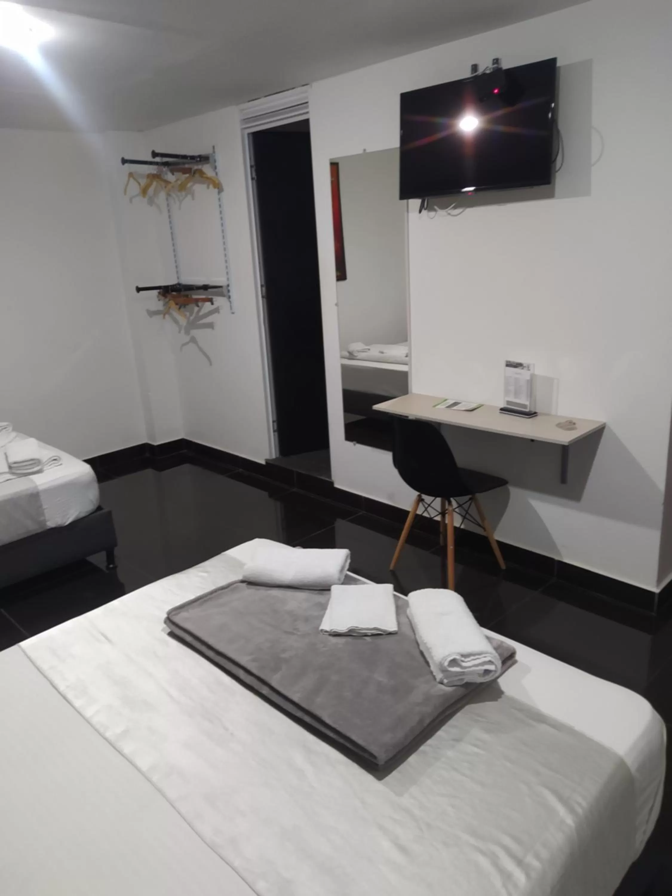 TV and multimedia, Bed in Hotel Aura Medellin