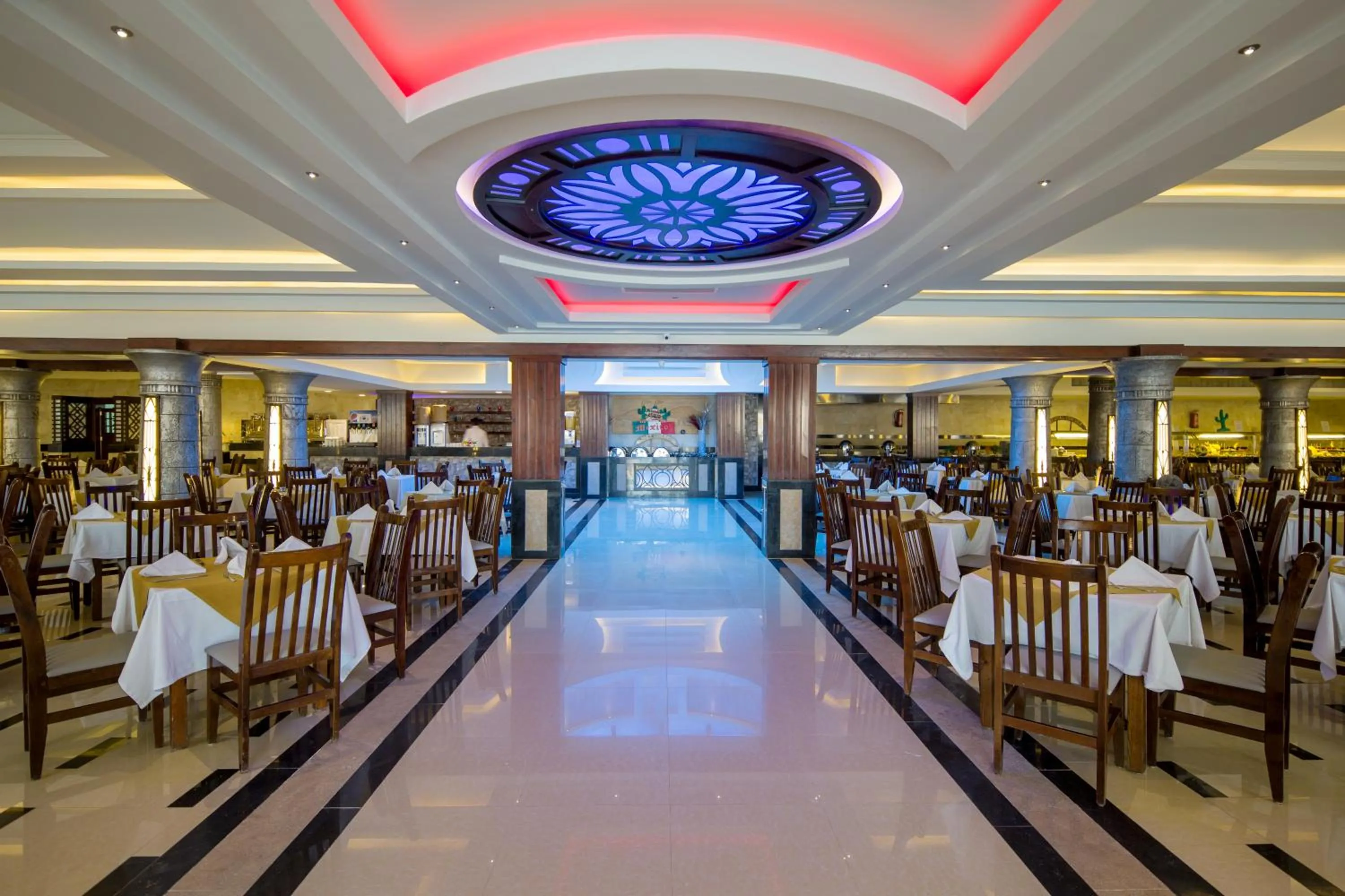 Restaurant/places to eat in Mirage Bay Resort & Aqua Park