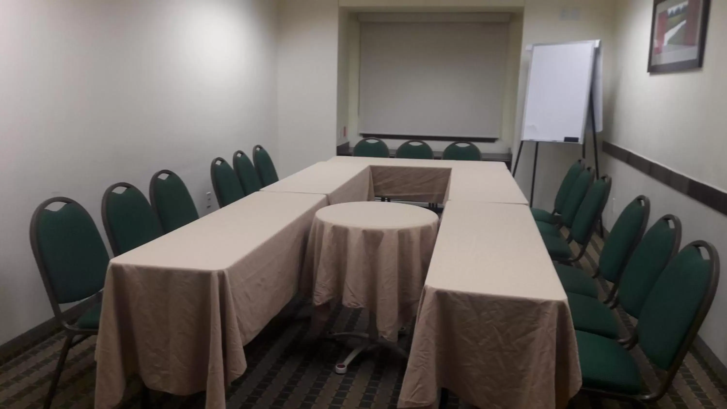 Meeting/conference room in Microtel Inn and Suites by Wyndham Ciudad Juarez, US Consulate