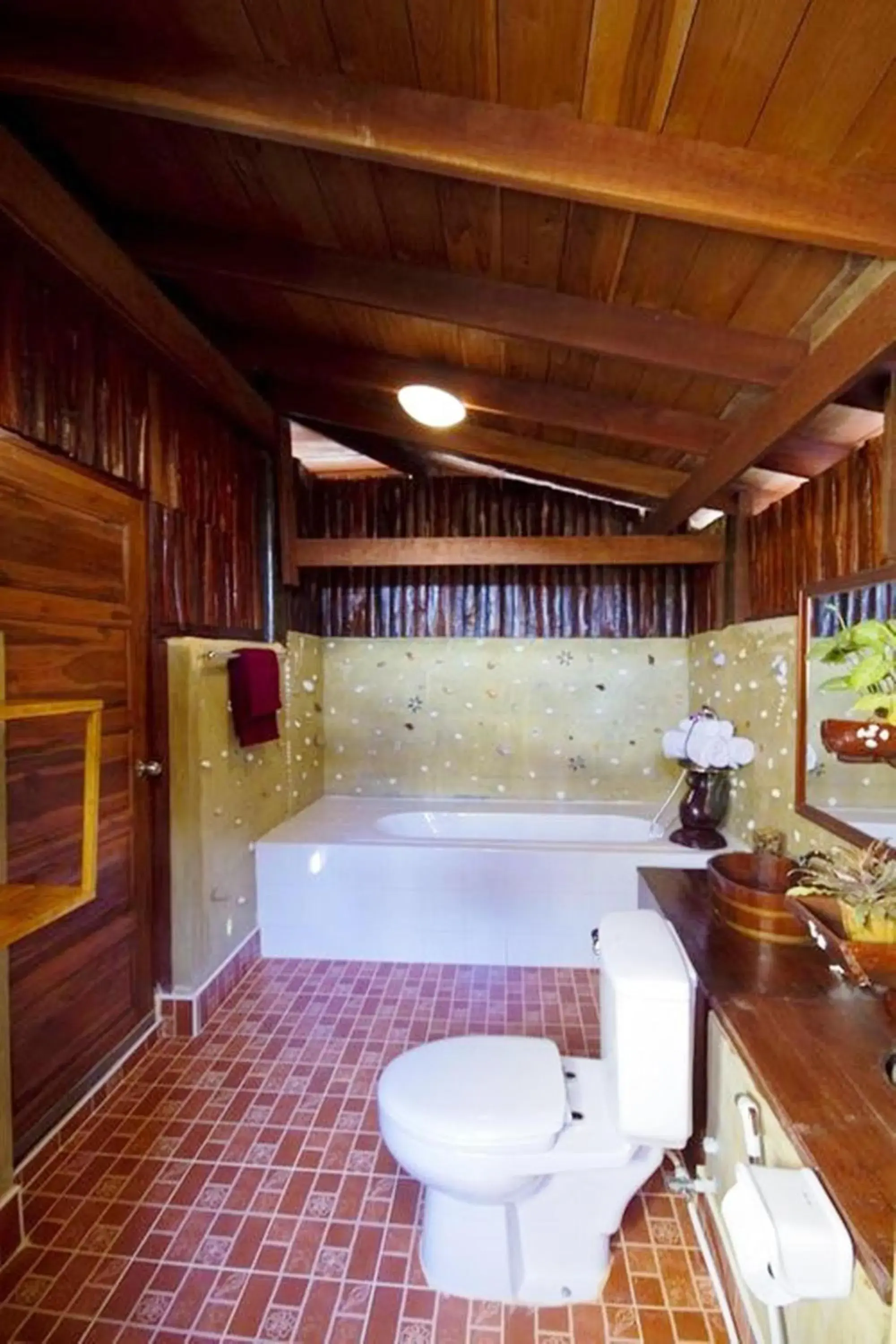 Bathroom, Swimming Pool in Lipa Bay Resort