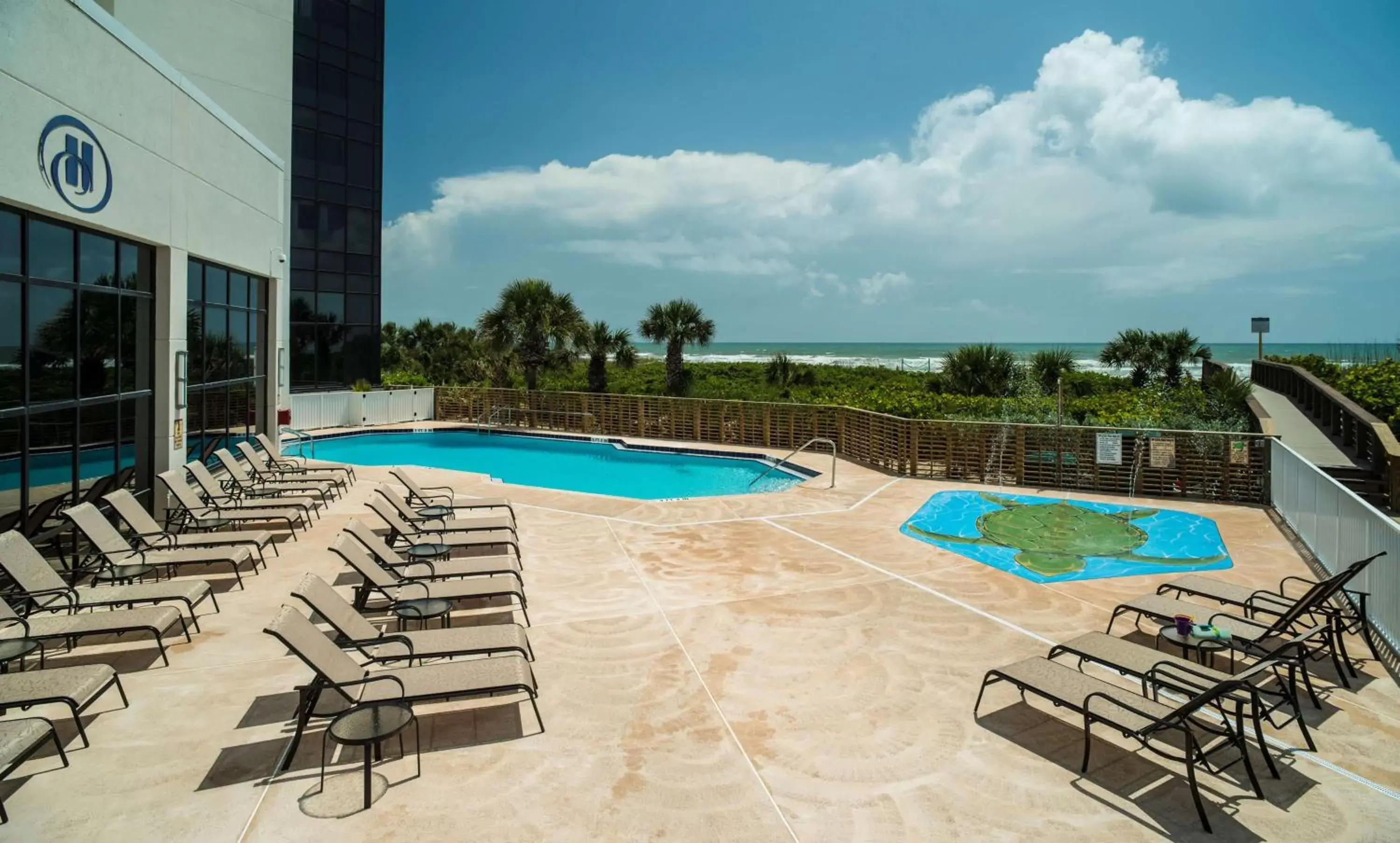 Pool view, Swimming Pool in Hilton Cocoa Beach Oceanfront