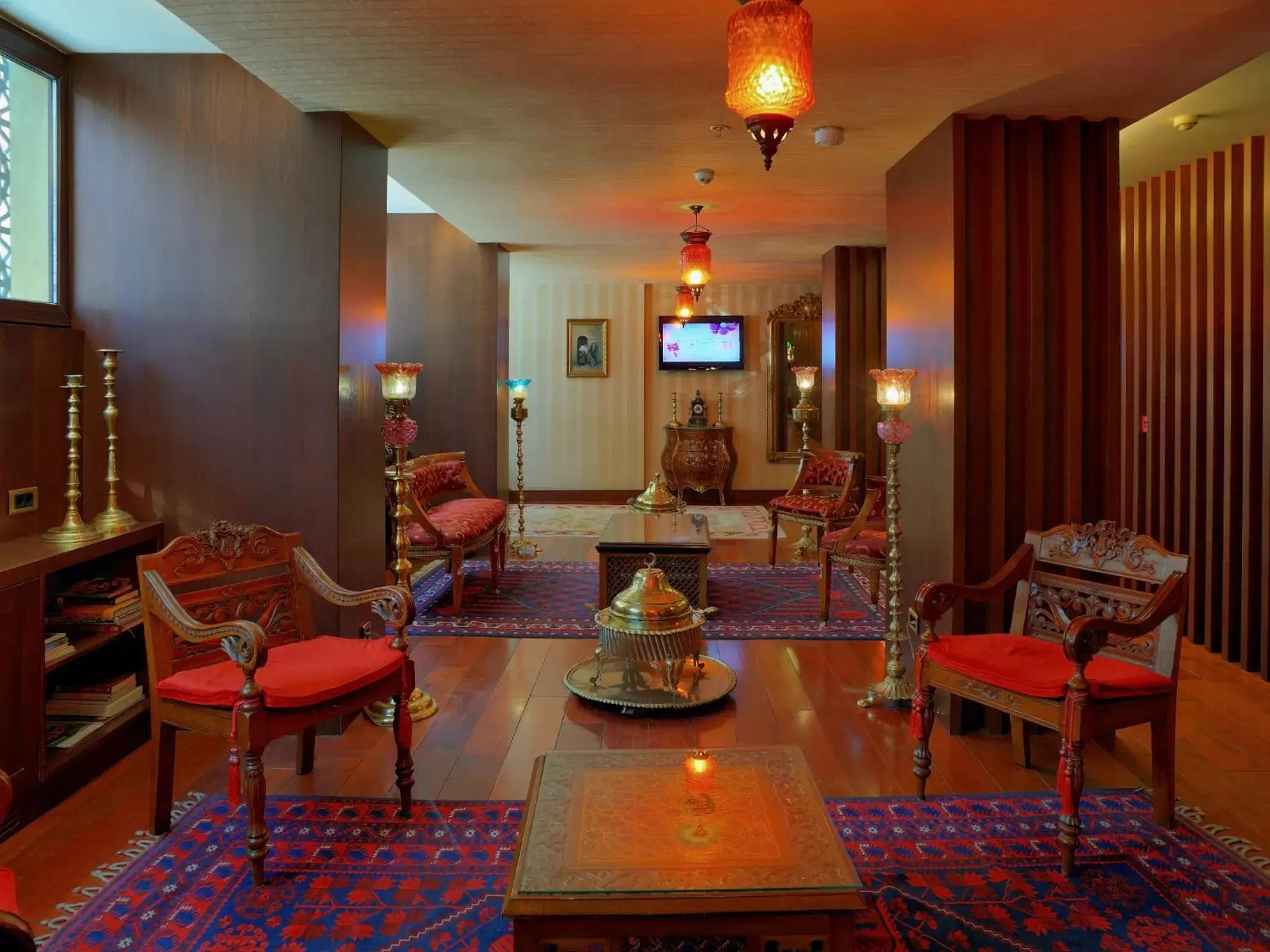 Lounge or bar in Burckin Hotel