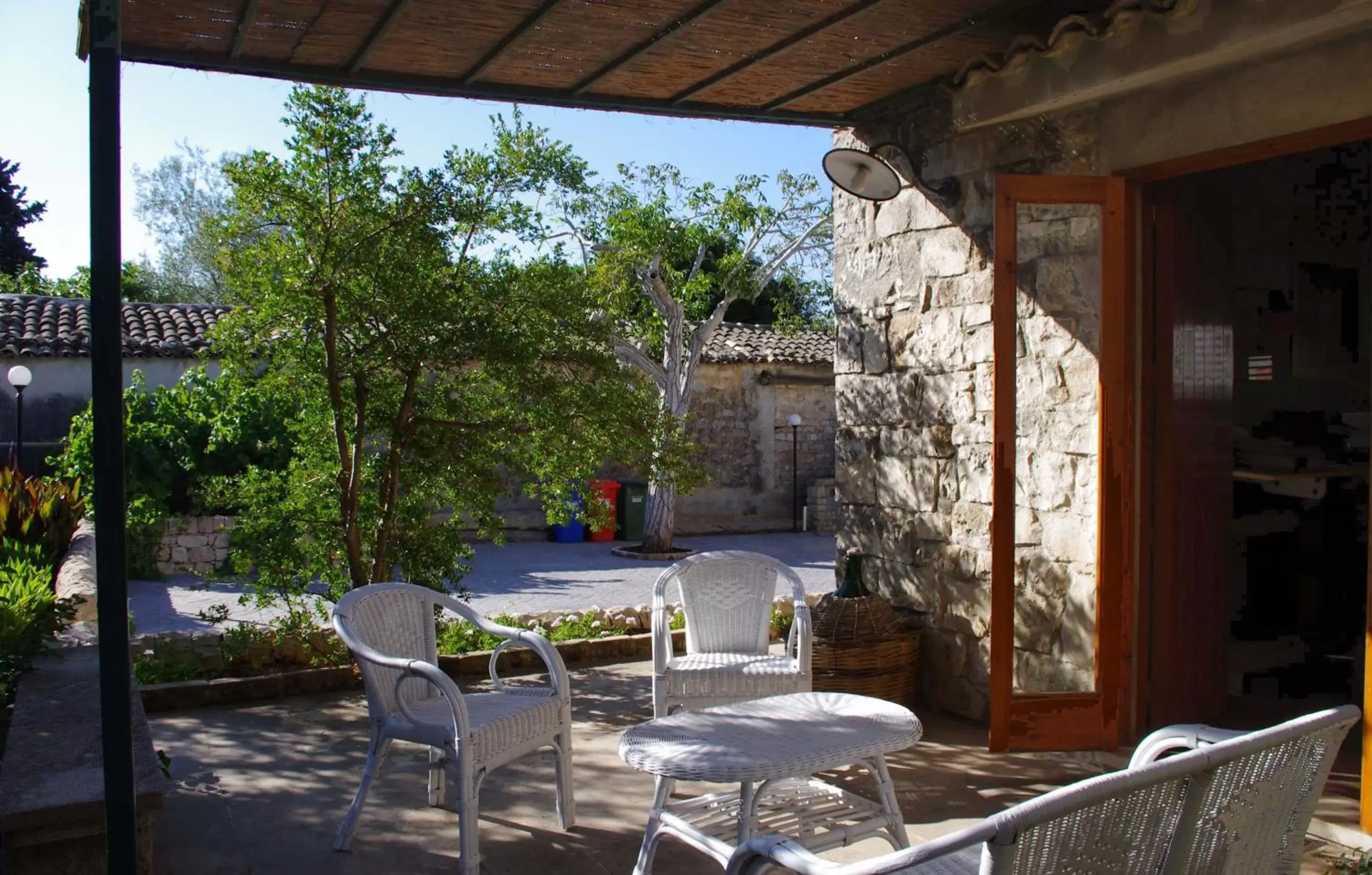 Garden in La Piccola Locanda