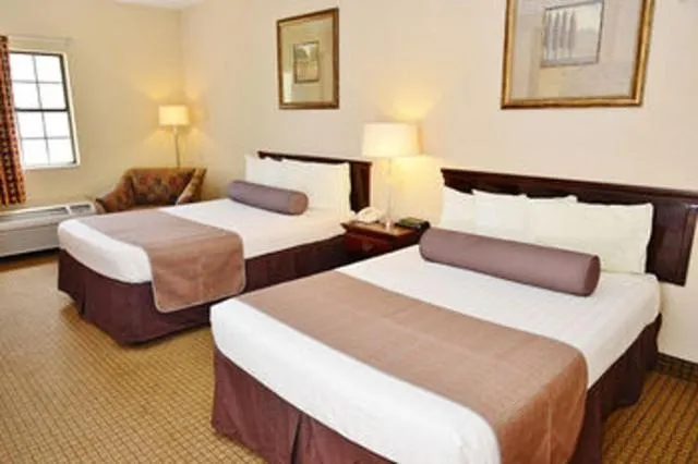 Bed in Americas Best Value Inn - Tunica Resort