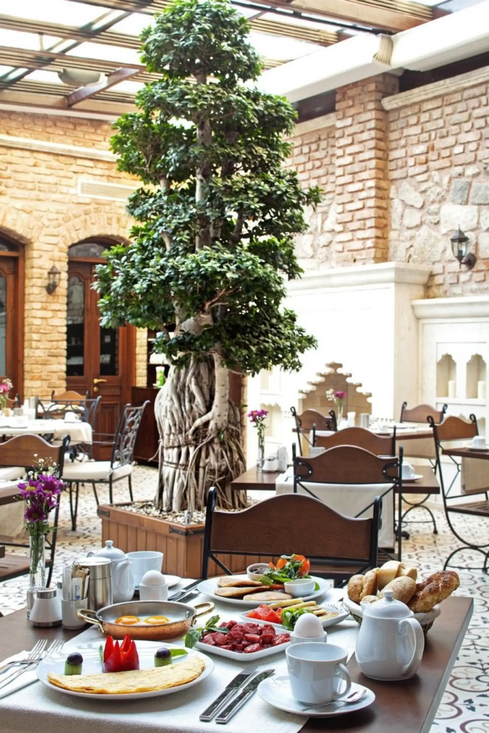 Restaurant/places to eat in Celine Hotel - Ottoman Mansion Restaurant/places to eat in Celine Hotel - Ottoman Mansion