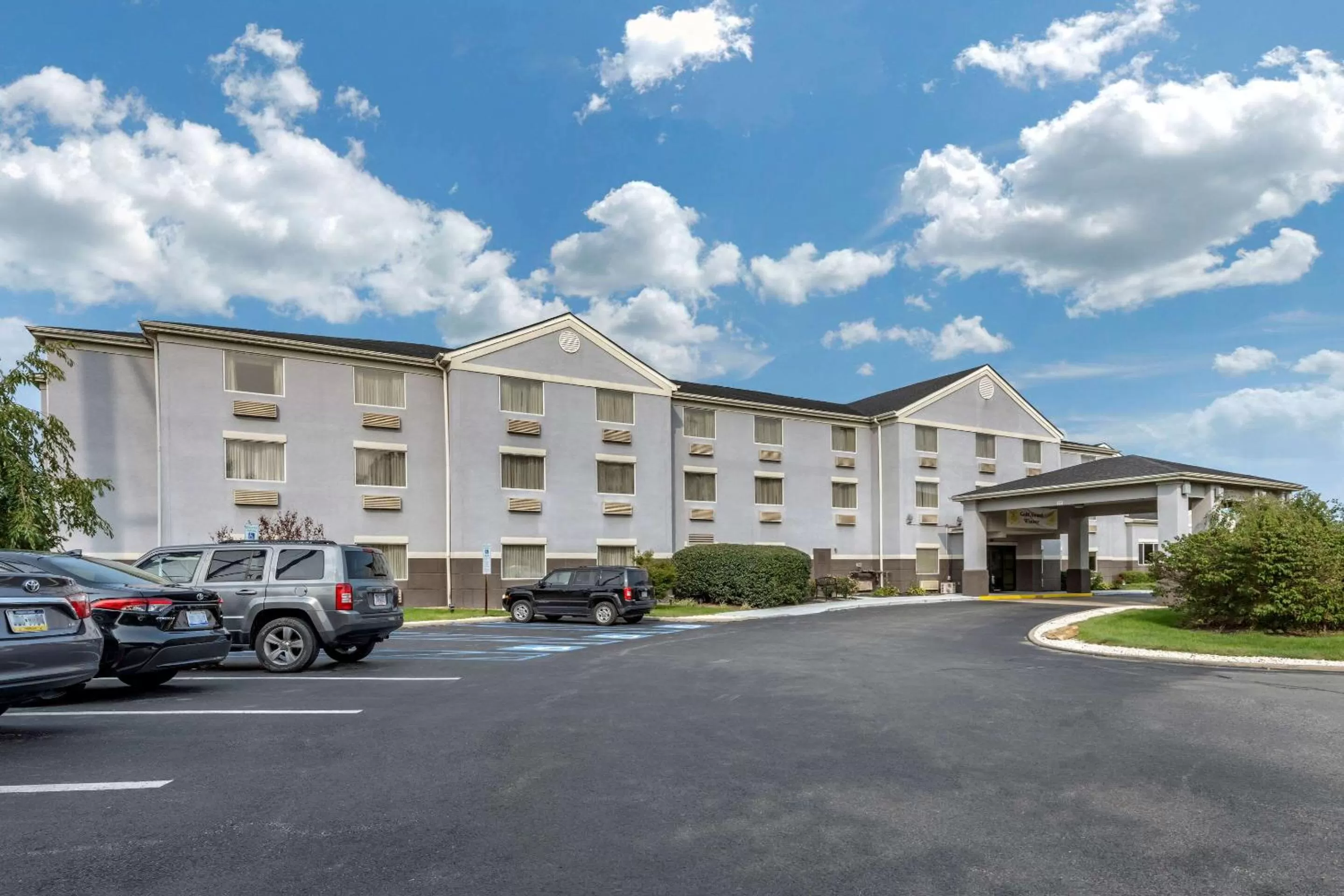 Property building in Comfort Inn &amp; Suites Butler