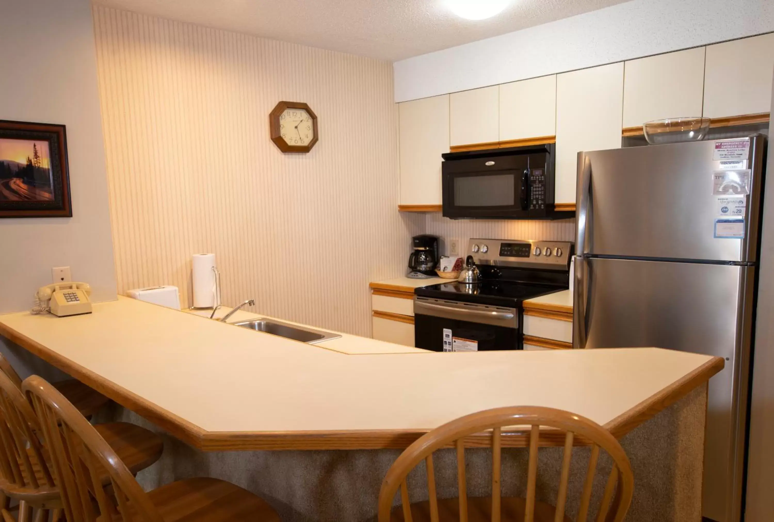 Kitchen/Kitchenette in Mountain Lodge at Okemo