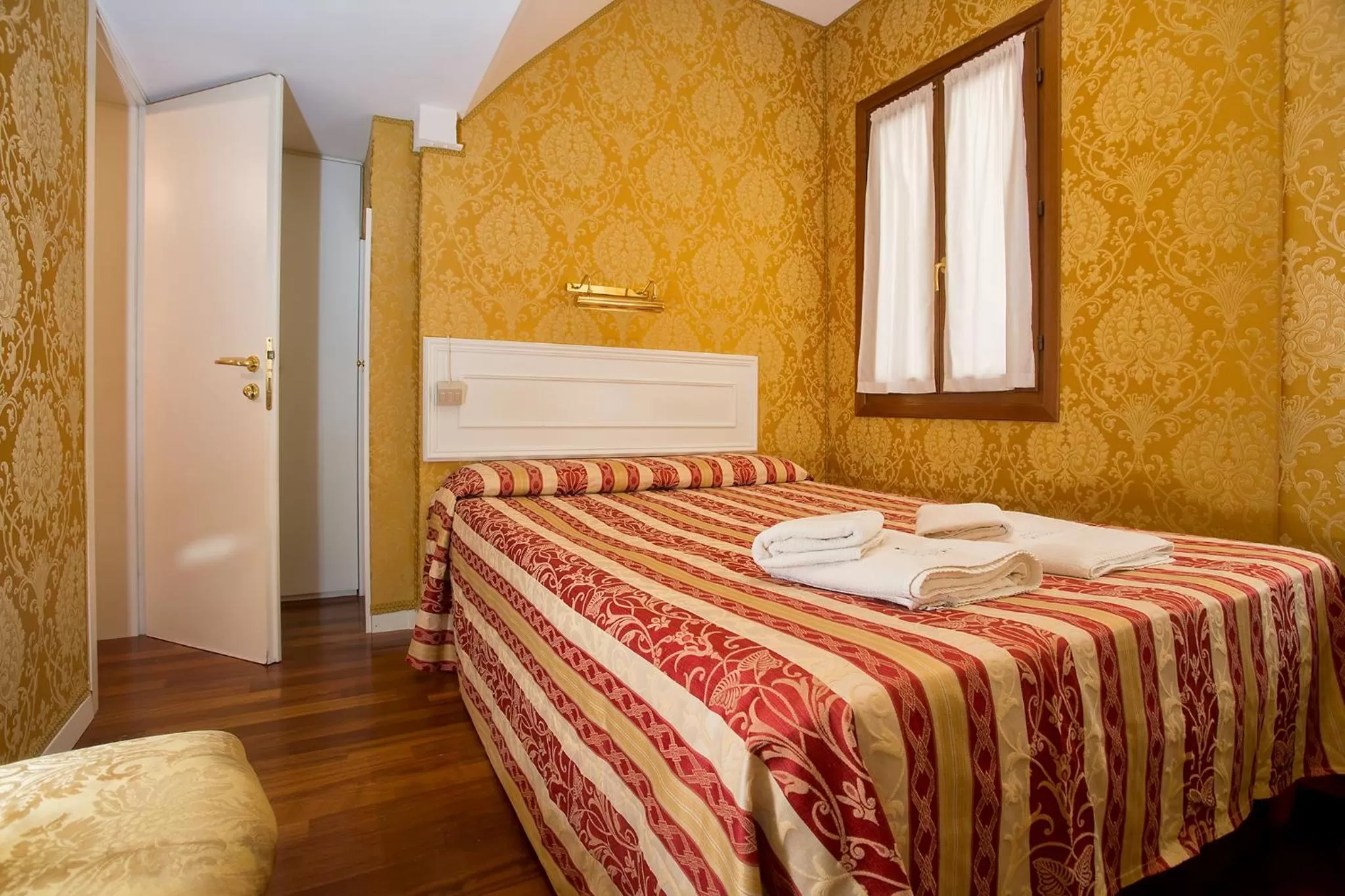 Bed in Residenza Goldoni