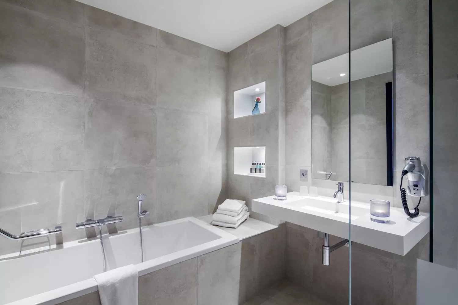 Bathroom in Van der Valk Hotel Enschede