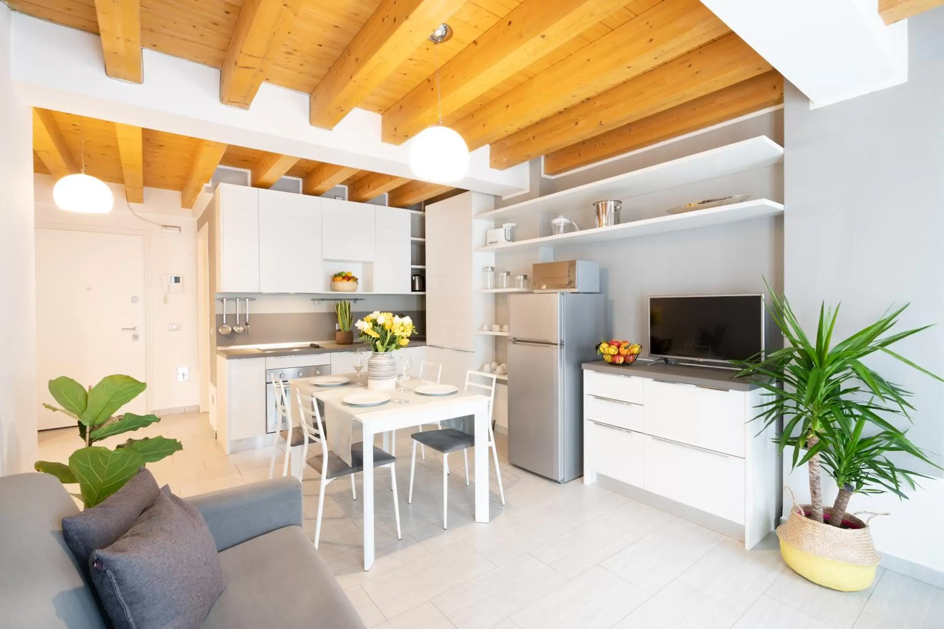 Dining Area in Ca' Degli Antichi Giardini Apartments