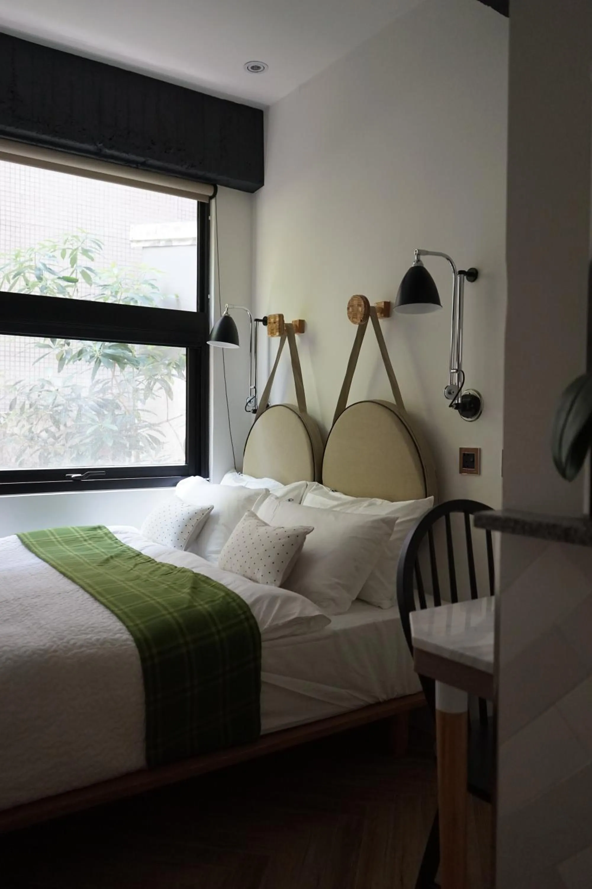 Bed in NiHao Café Hotel