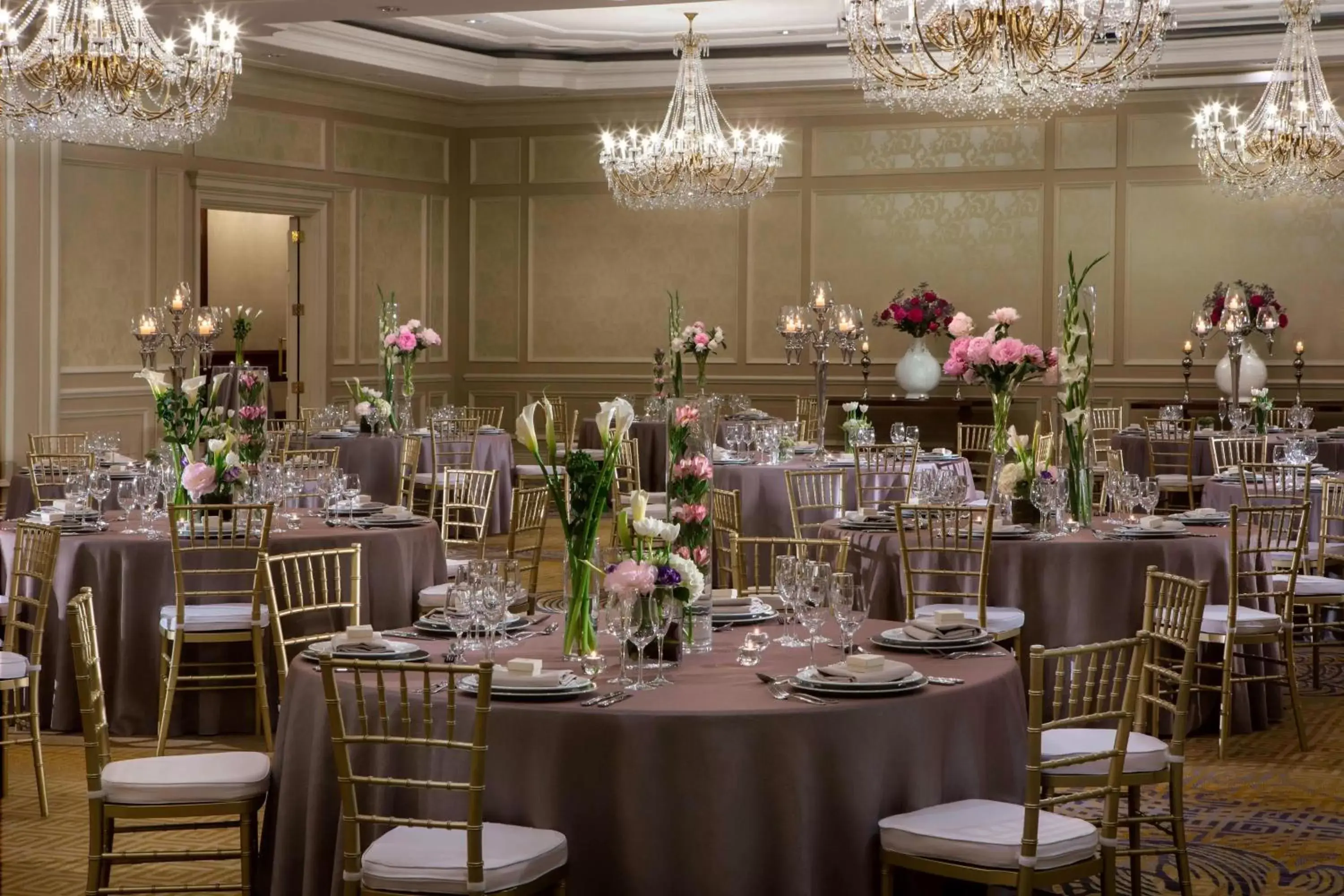 Banquet/Function facilities, Restaurant/Places to Eat in The Ritz-Carlton, Santiago