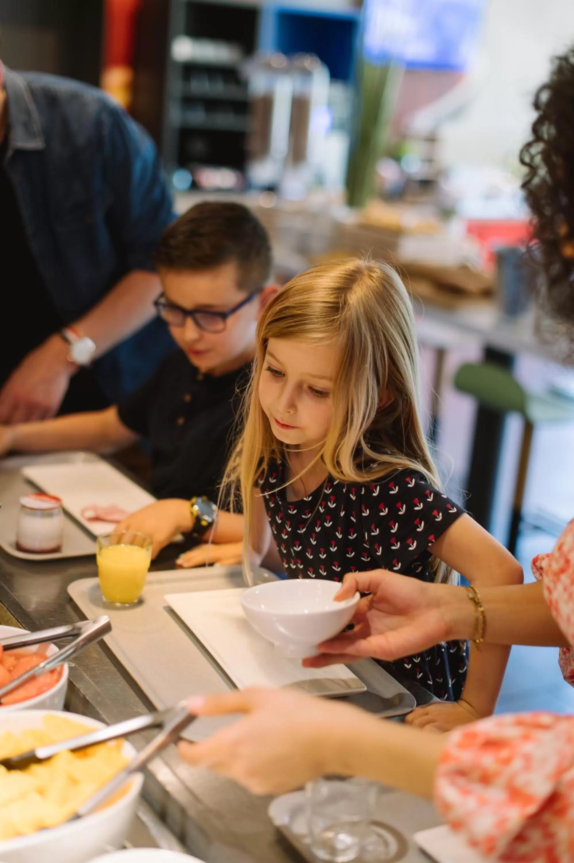 children in ibis Avignon Centre Gare