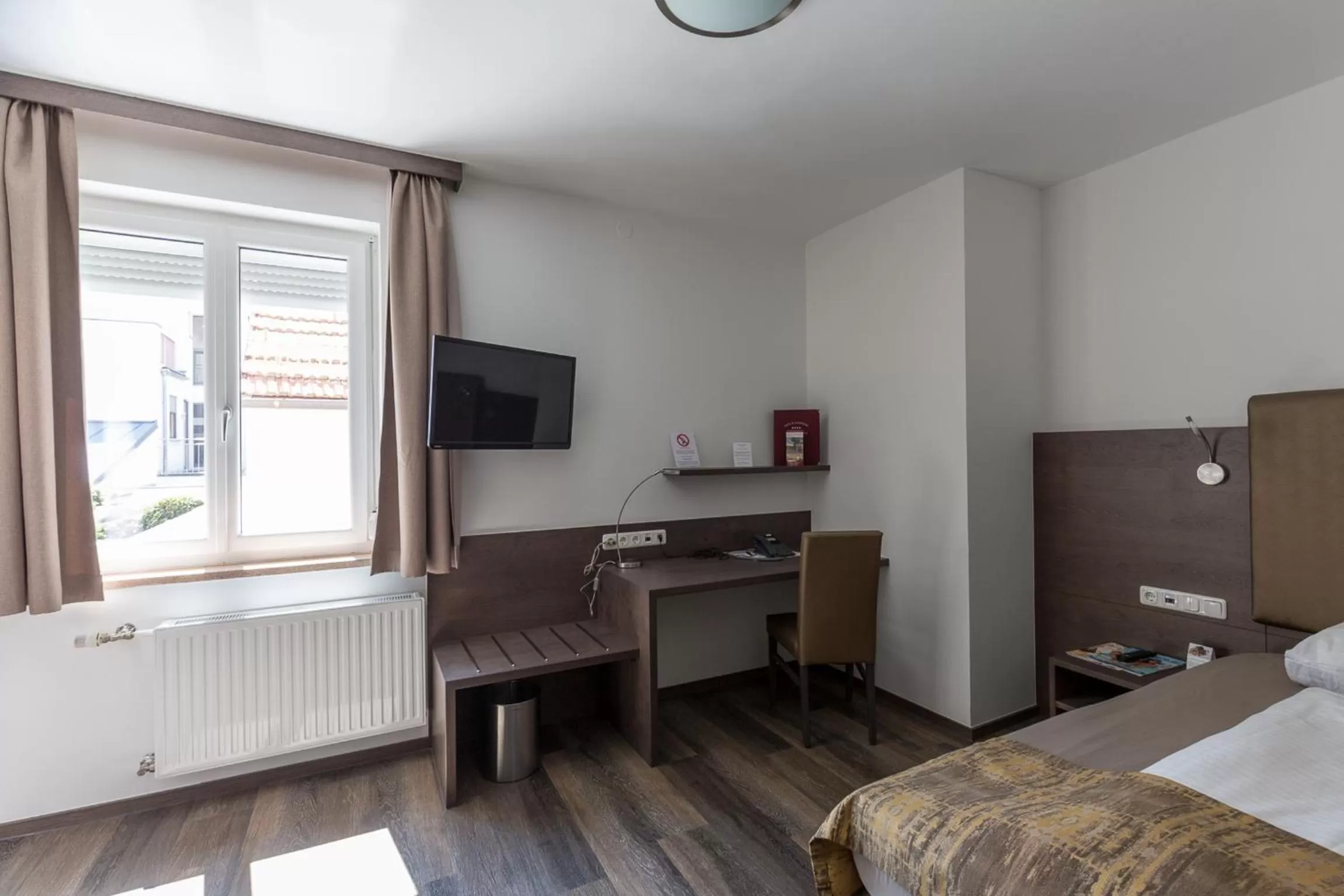 TV and multimedia, Bed in Der Kaiserhof Ried