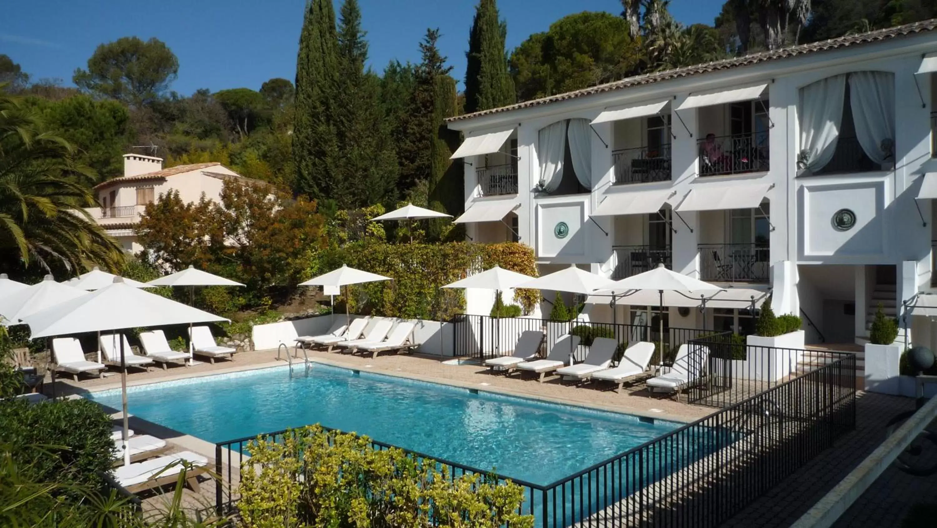 Swimming pool, Pool View in Hotel les Vergers de Saint Paul