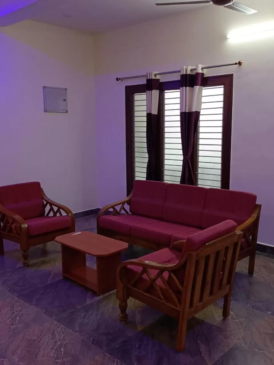 Living room, Seating Area in Doctor's Homestay