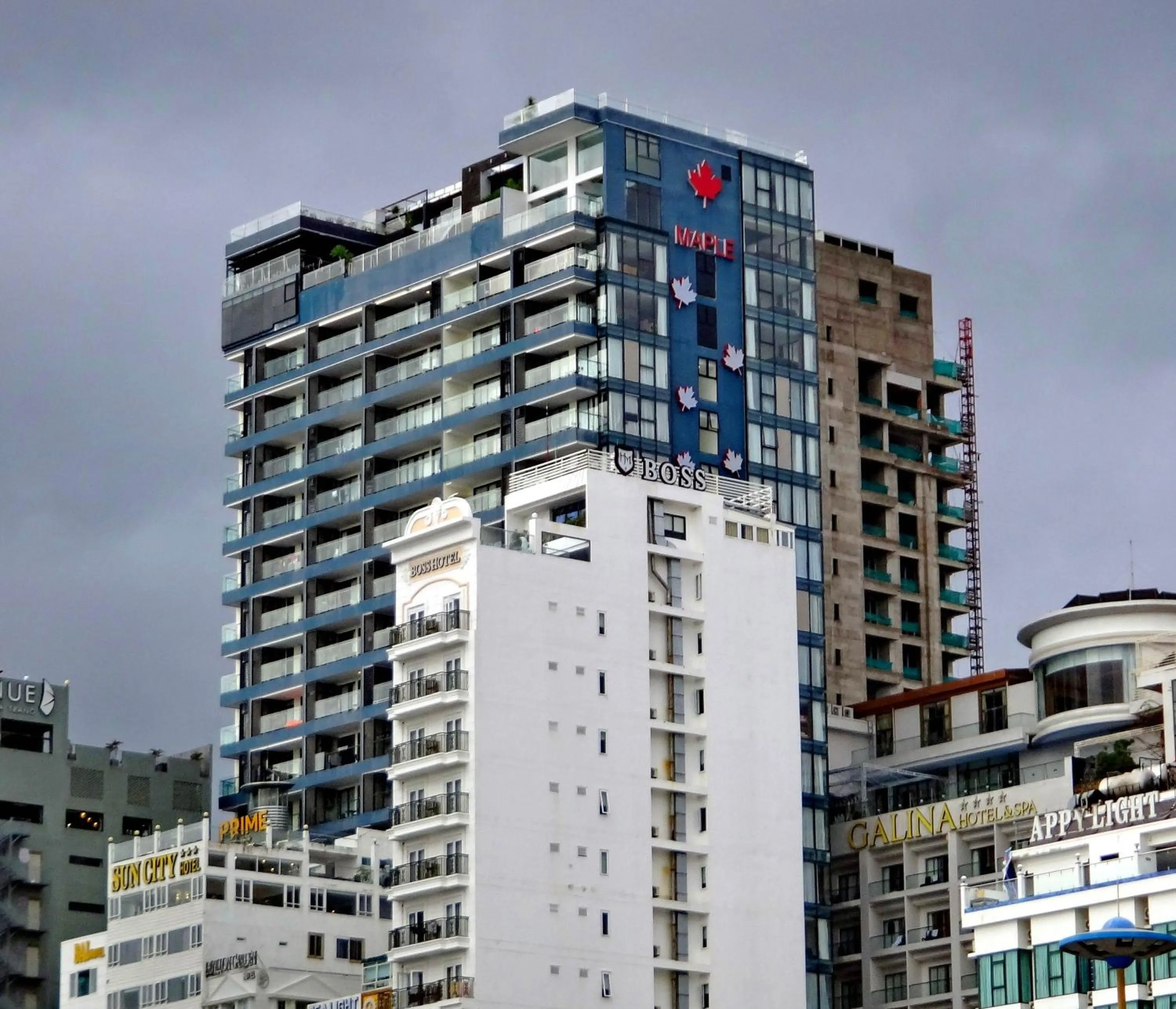 Holi Beach Hotel & Apartments