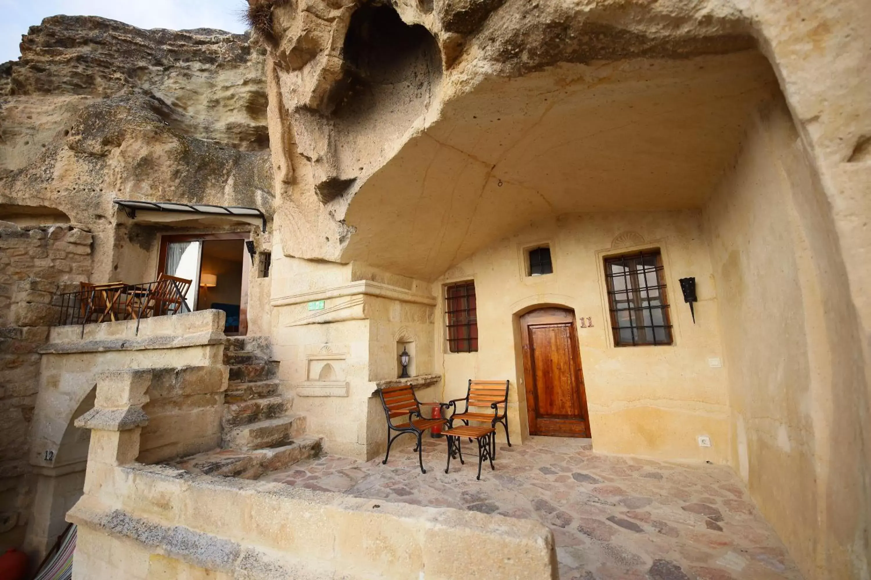 Property building in 4 Oda Cave House - Special Class Property building in 4 Oda Cave House - Special Class