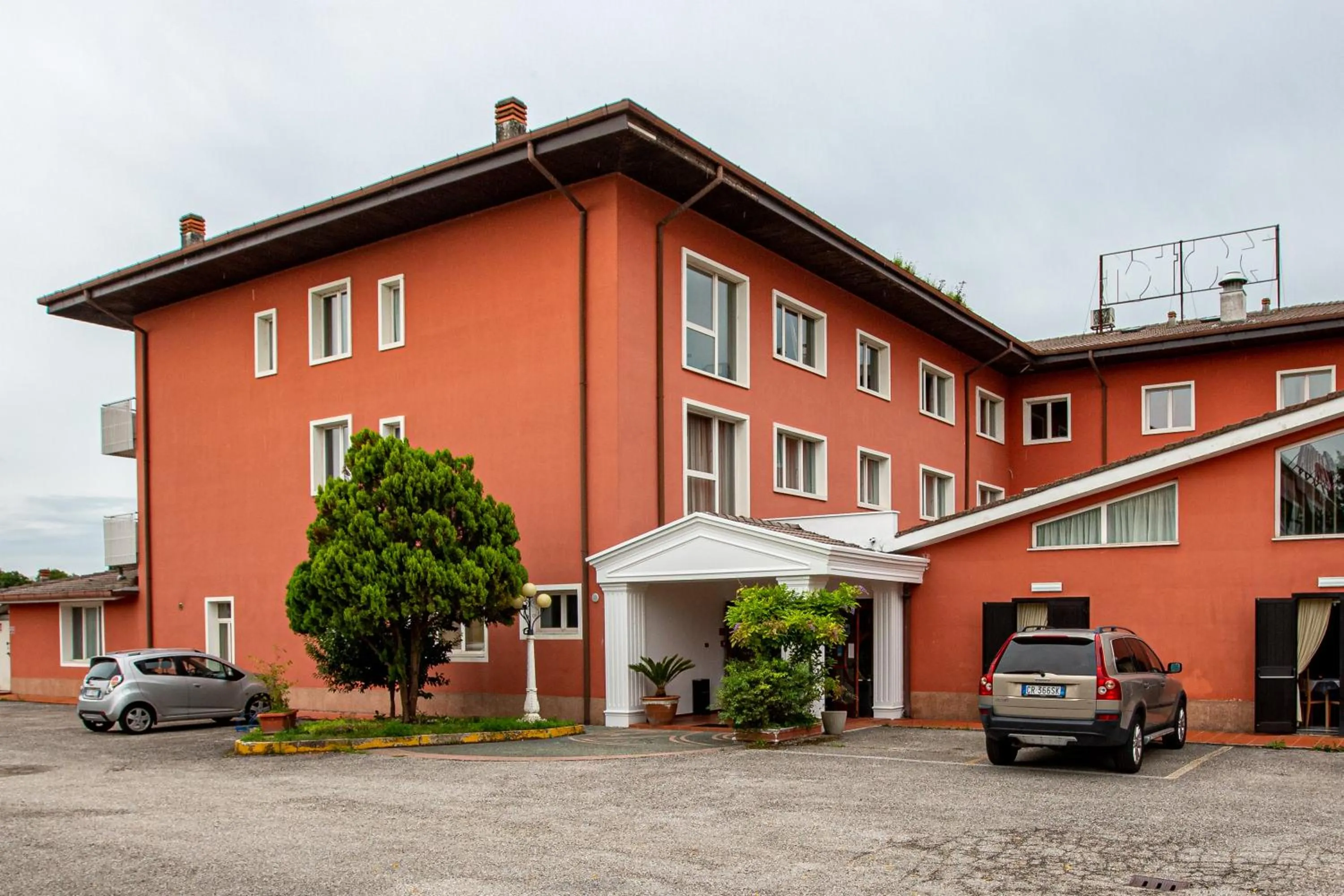 Property building in Hotel Villa Strassoldo "Ex Attianese Hotel Restaurant"