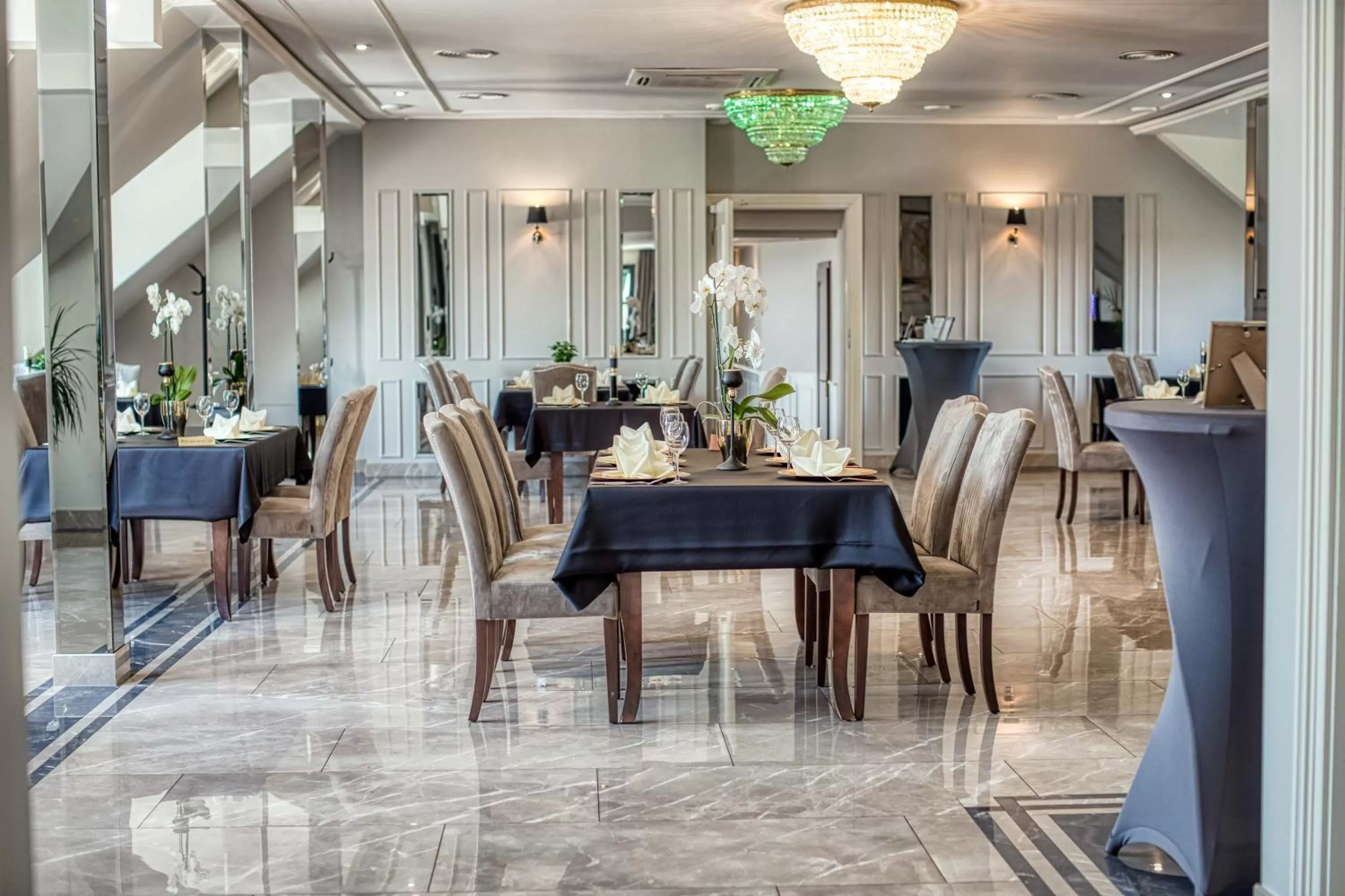 Restaurant/places to eat in Hotel Biały Dom