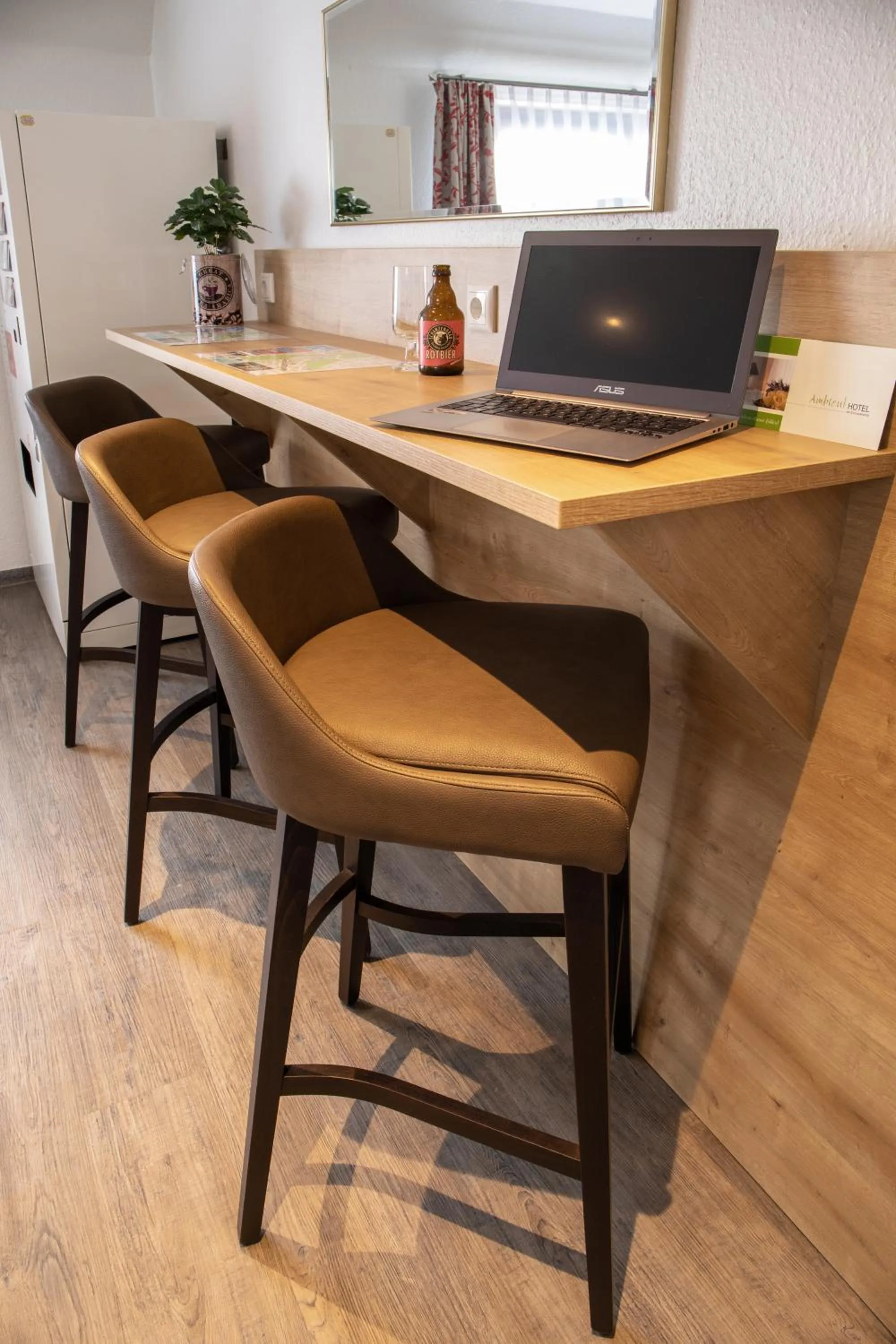 Communal kitchen in Ambient Hotel am Europakanal