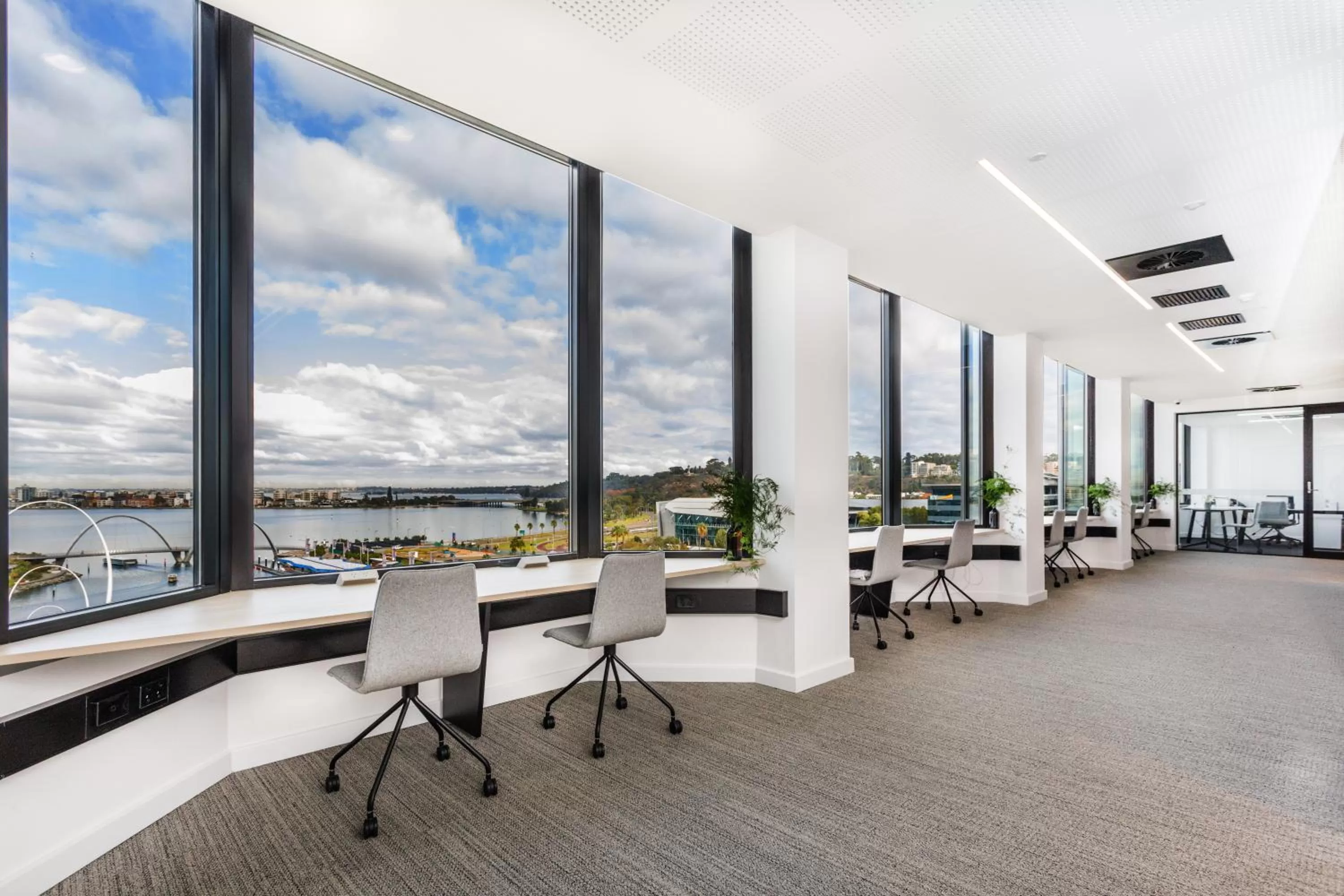 Business facilities in Quay Perth