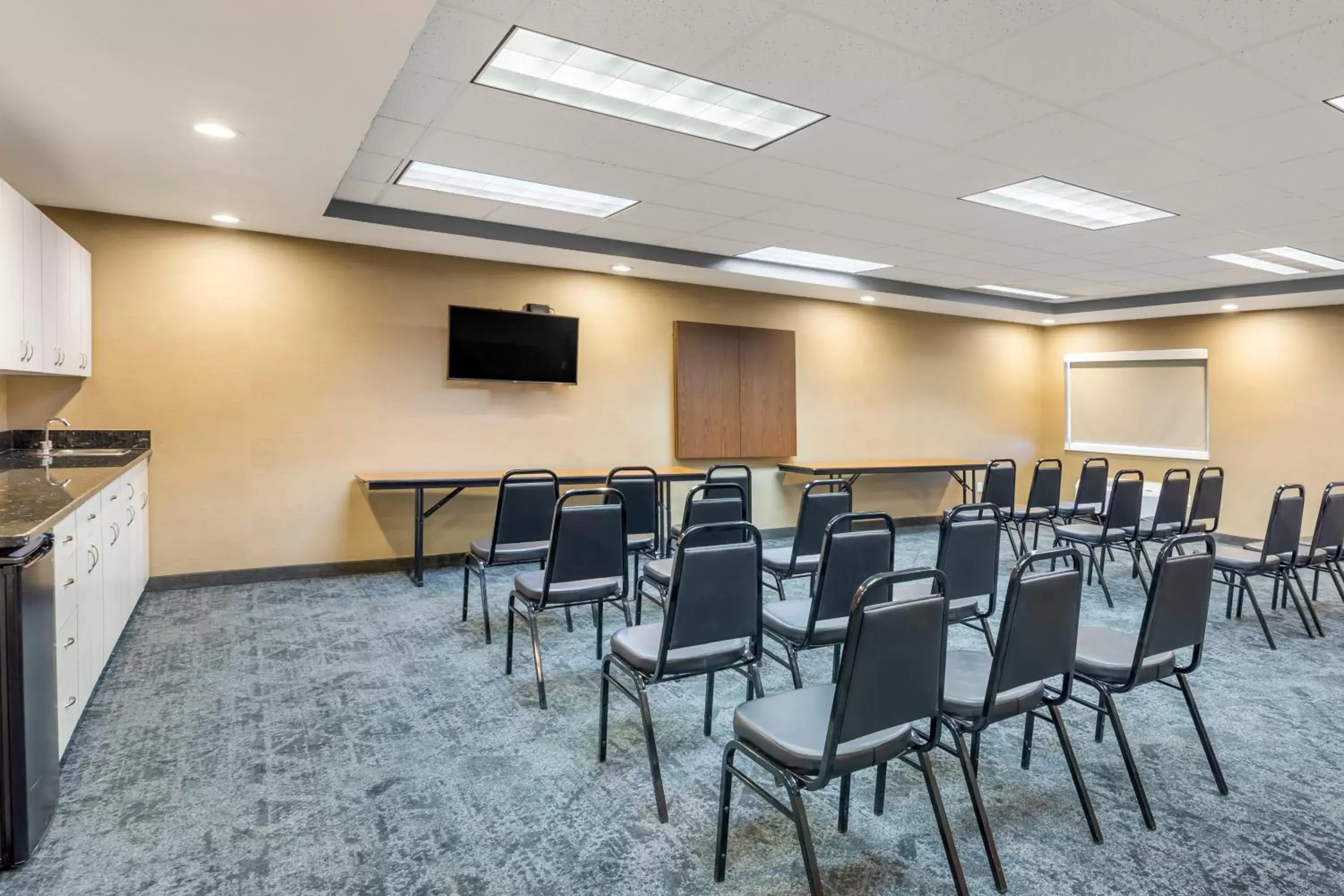 Meeting/conference room in Comfort Suites Denver Tech Center/Englewood