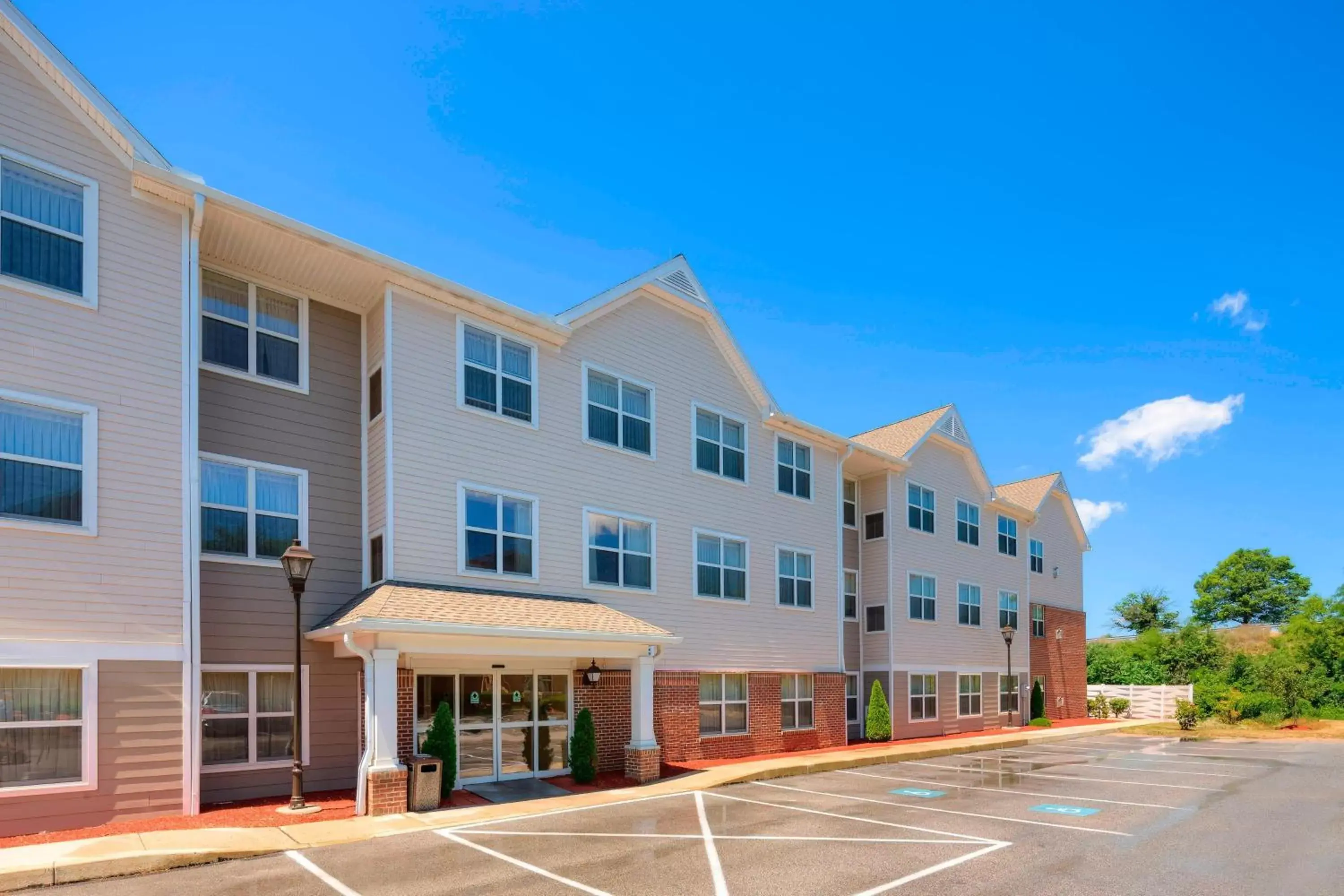 Property Building in Residence Inn Harrisburg Hershey