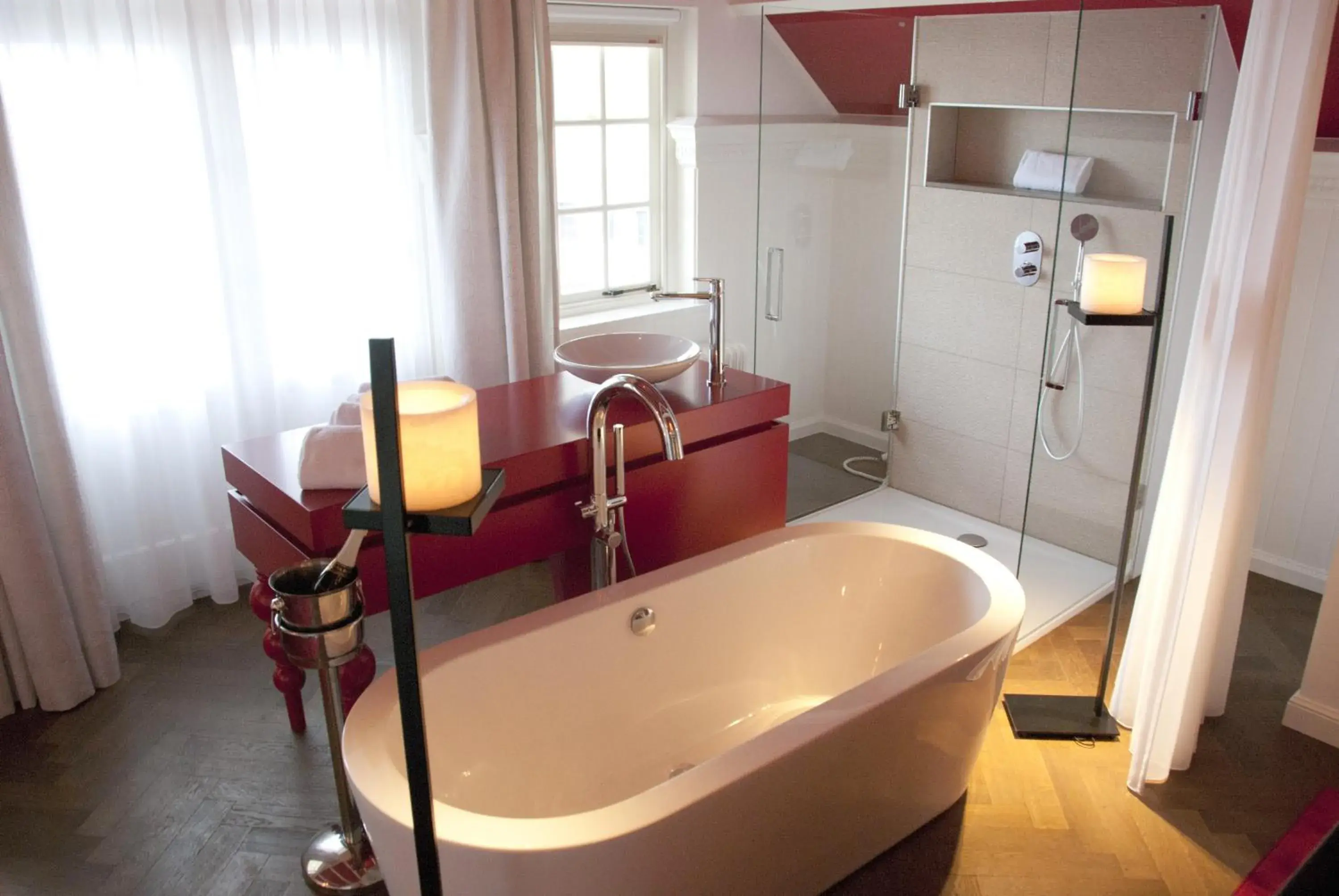 Bath, Bathroom in Hotel Spaander, BW Signature Collection