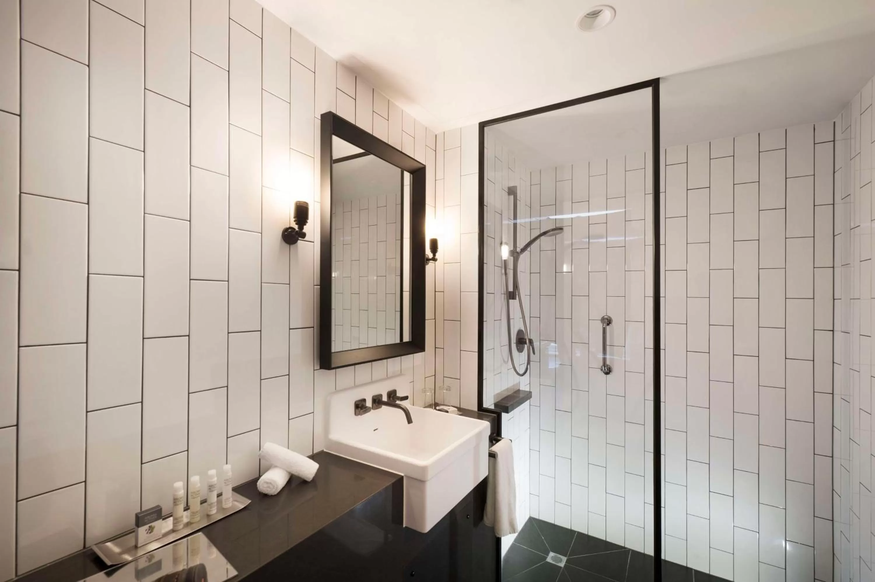 Bathroom in DoubleTree by Hilton Melbourne