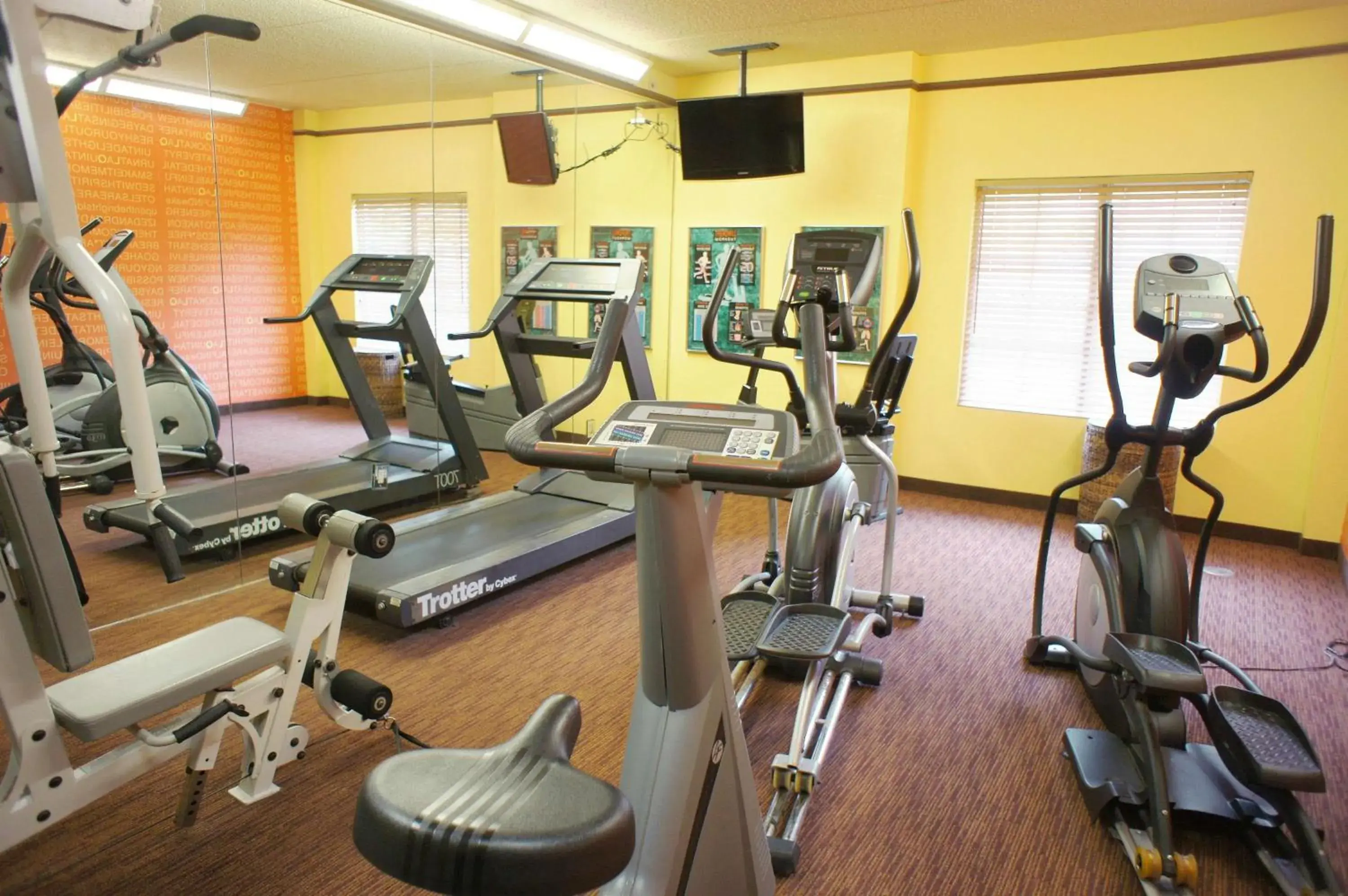 Fitness centre/facilities, Fitness Center/Facilities in La Quinta by Wyndham Memphis Primacy Parkway