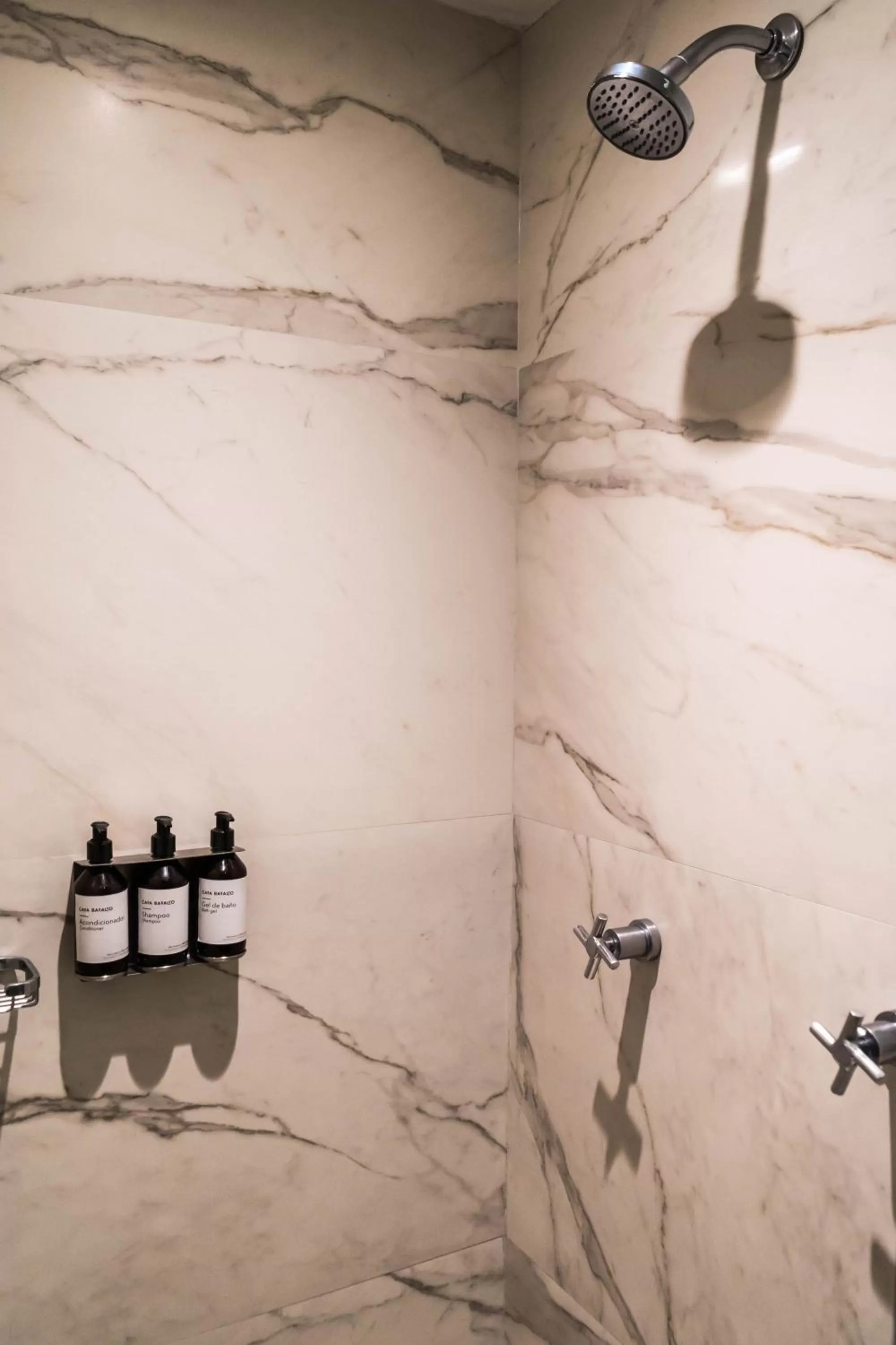 Bathroom in Casa Basalto