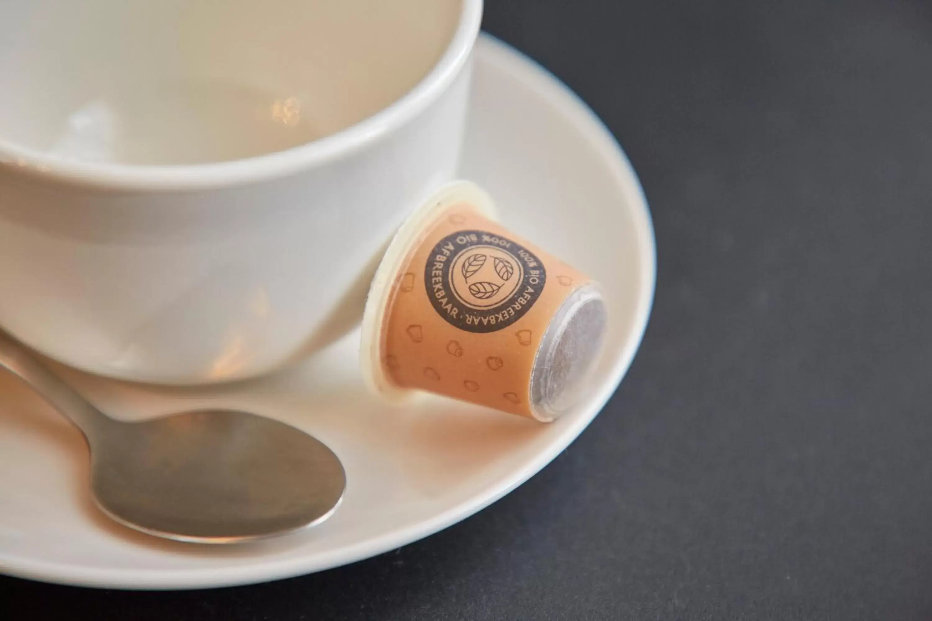 Coffee/tea facilities in Breathe Hotel Leiden