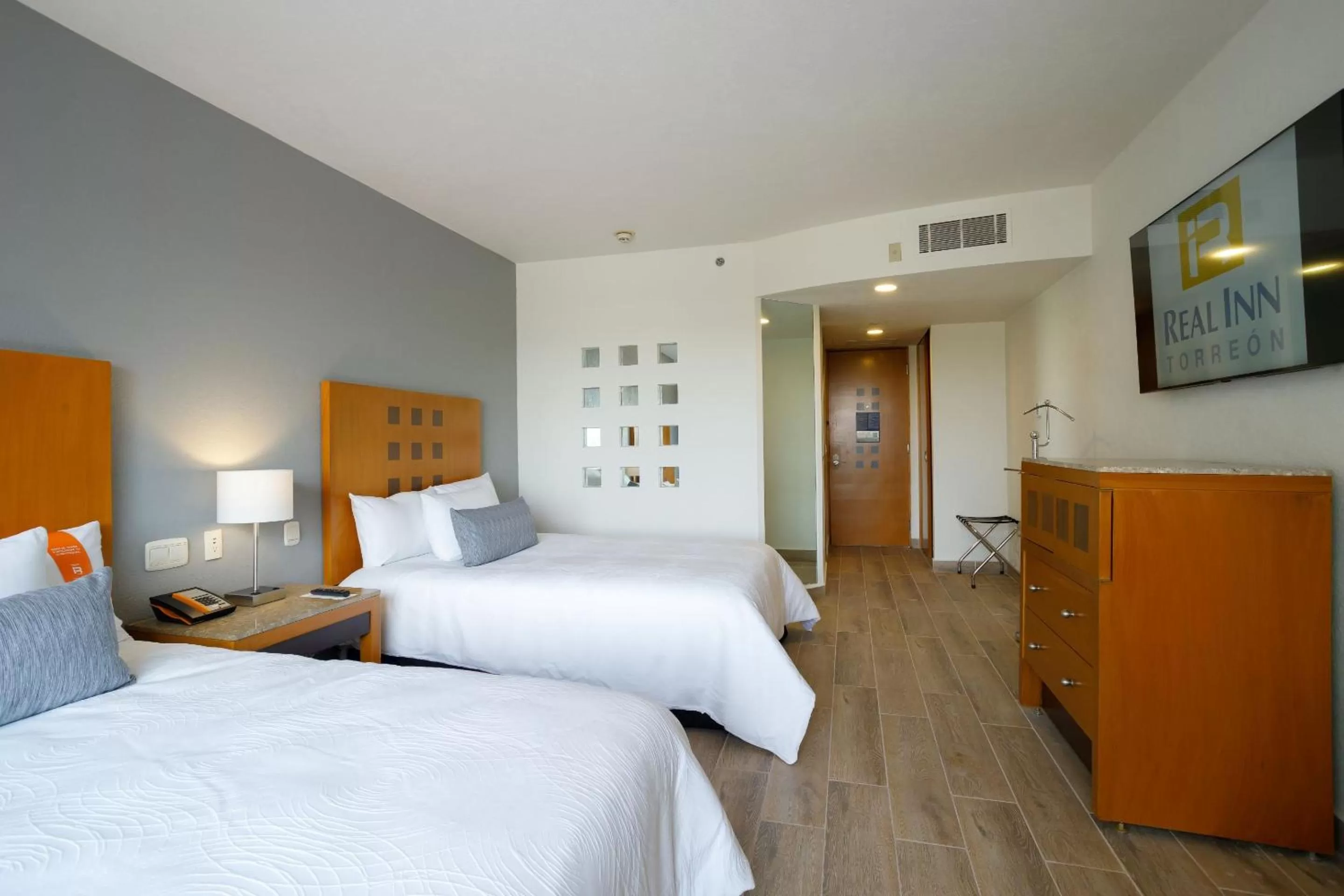 Bedroom, Bed in Real Inn Torreon