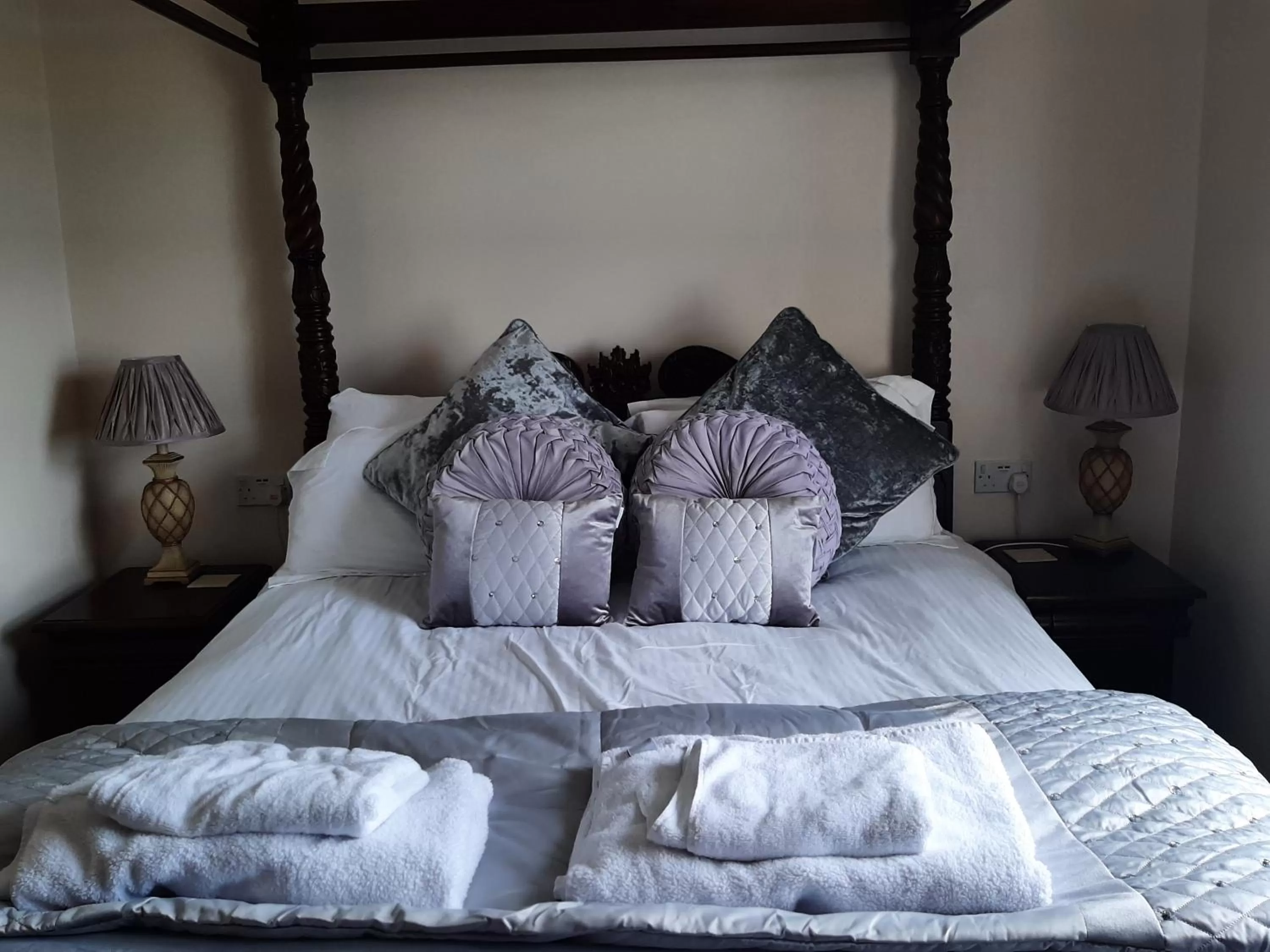 Bed in Cadwgan House